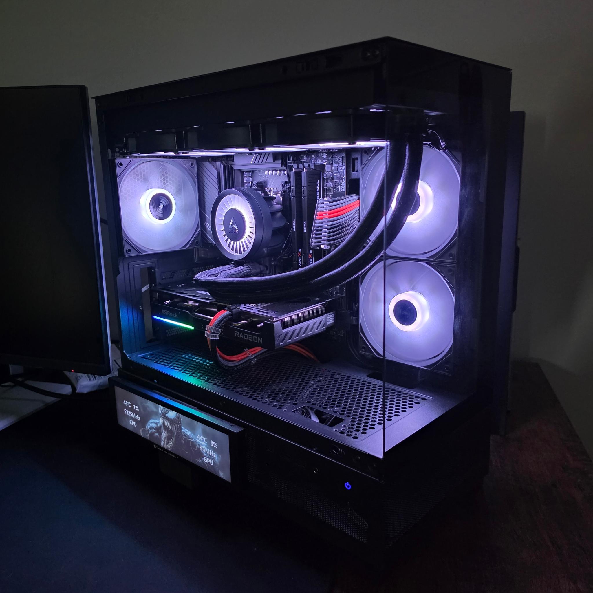 Radeon RX 9060 XT 16GB Custom Gaming PC - Ryzen 7 7700X, 32GB RAM