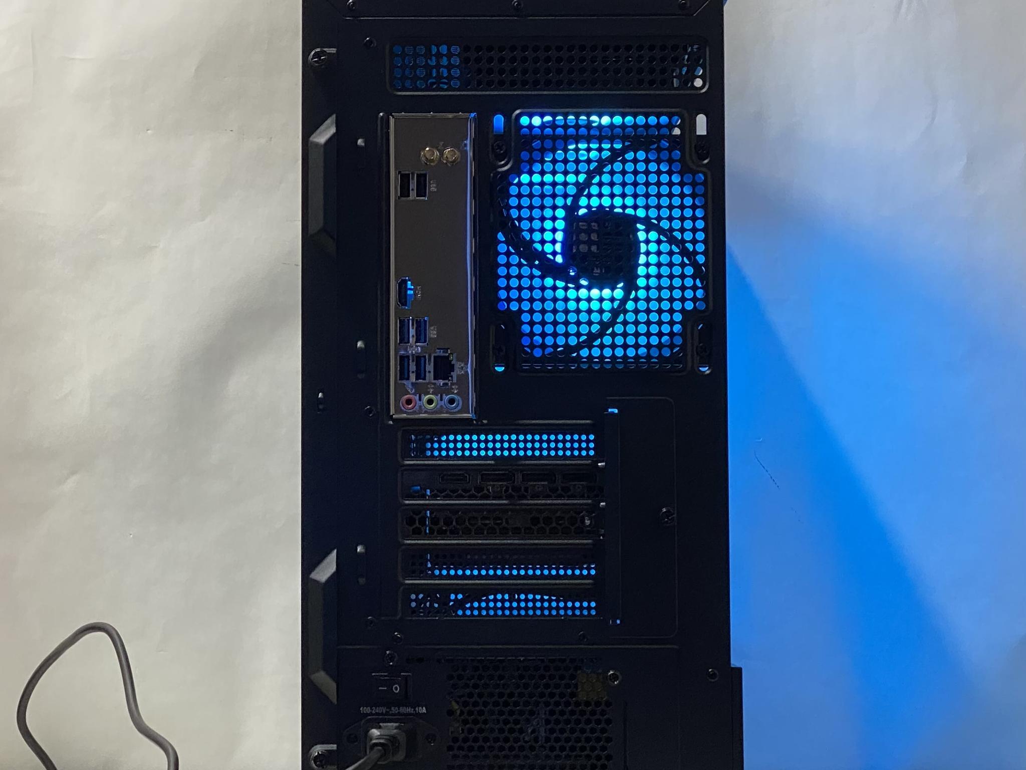 RTX 3080, Ryzen 7 5800X, 32GB DDR4, 1TB NVMe SSD, WiFi - Gaming PC