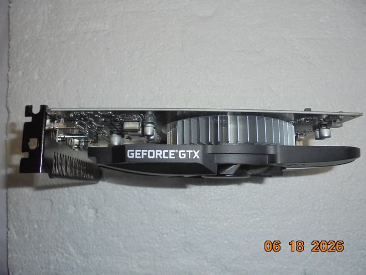 ASUS PHOENIX GTX 1650 OC/PH-GTX1650-O4G/Like New Open Box Condition