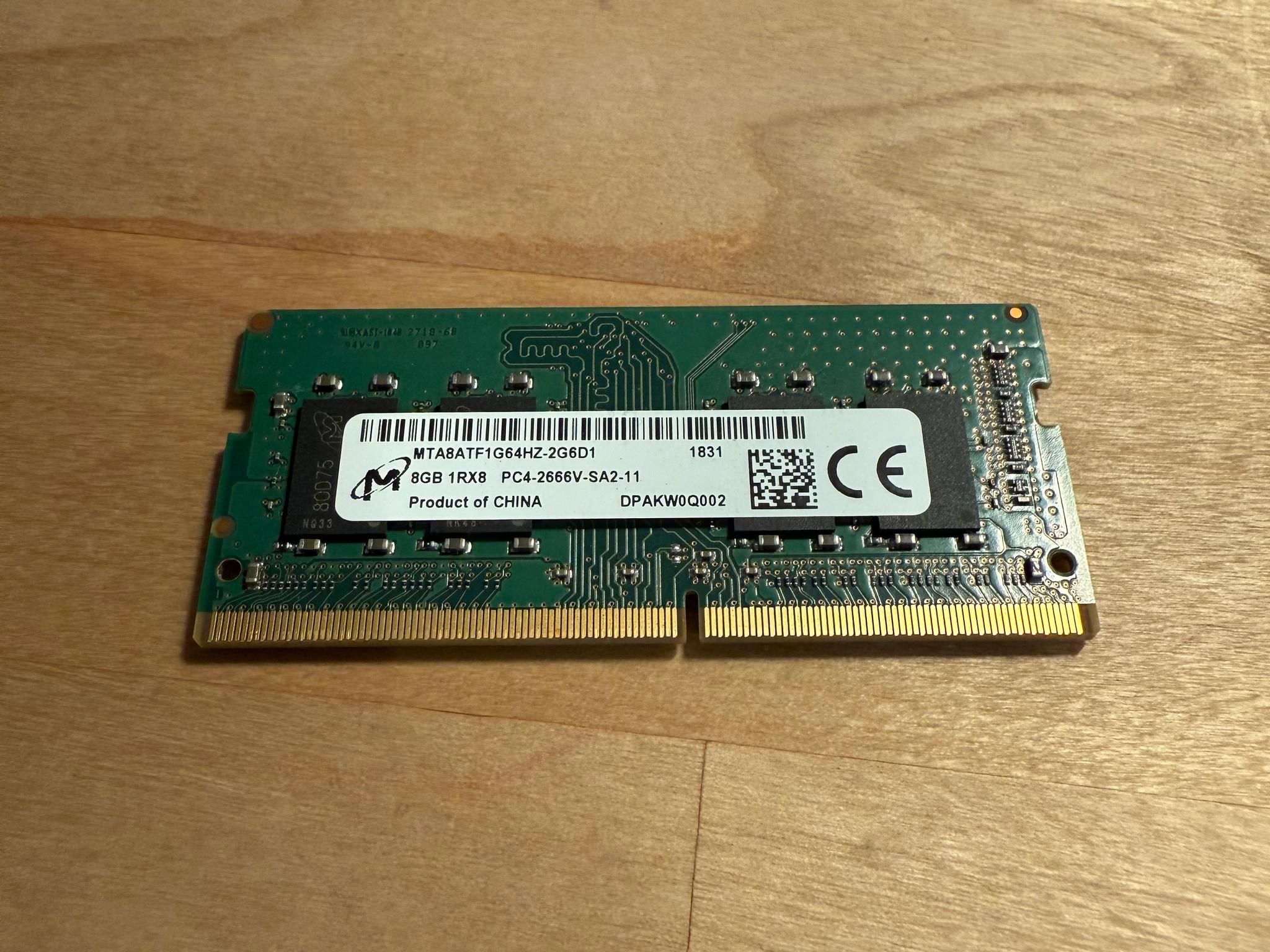 Micron 1x8GB PC4-2666mhz