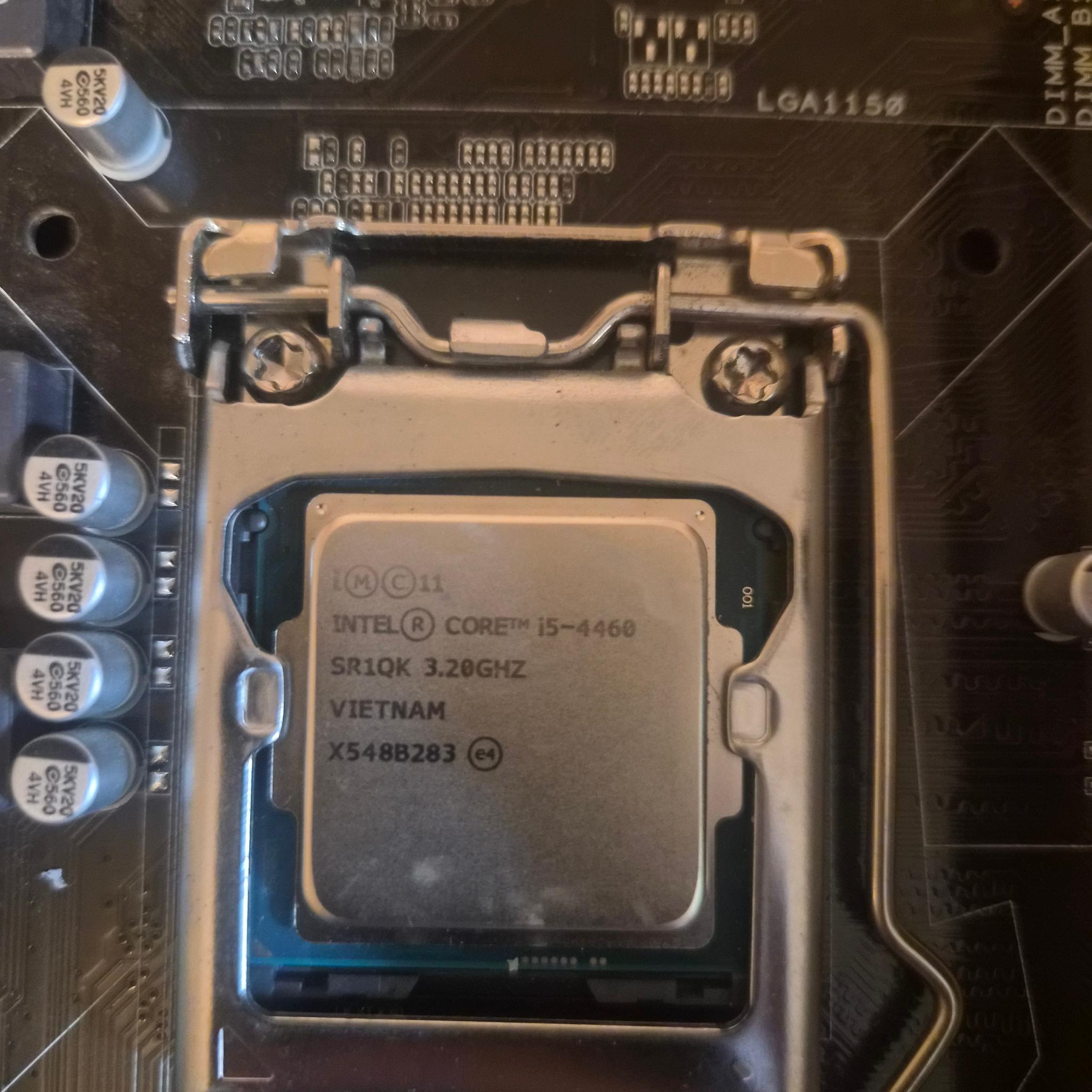 Intel Core i5-4460 4 core 3.20ghz - mushkin (2x4)8gb + crucial 8gb - HB1M-C Motherboard
