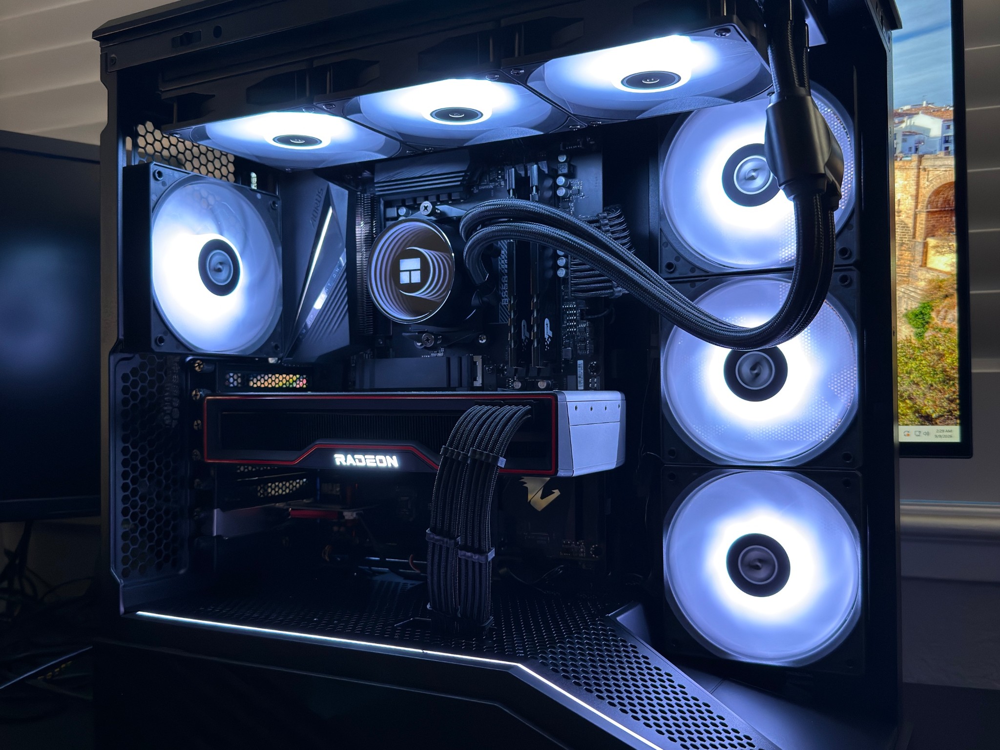 RX 6900 XT Gaming PC | Ryzen 5800X | 32GB RAM | 1TB NVME | WiFi/BT | Windows 11