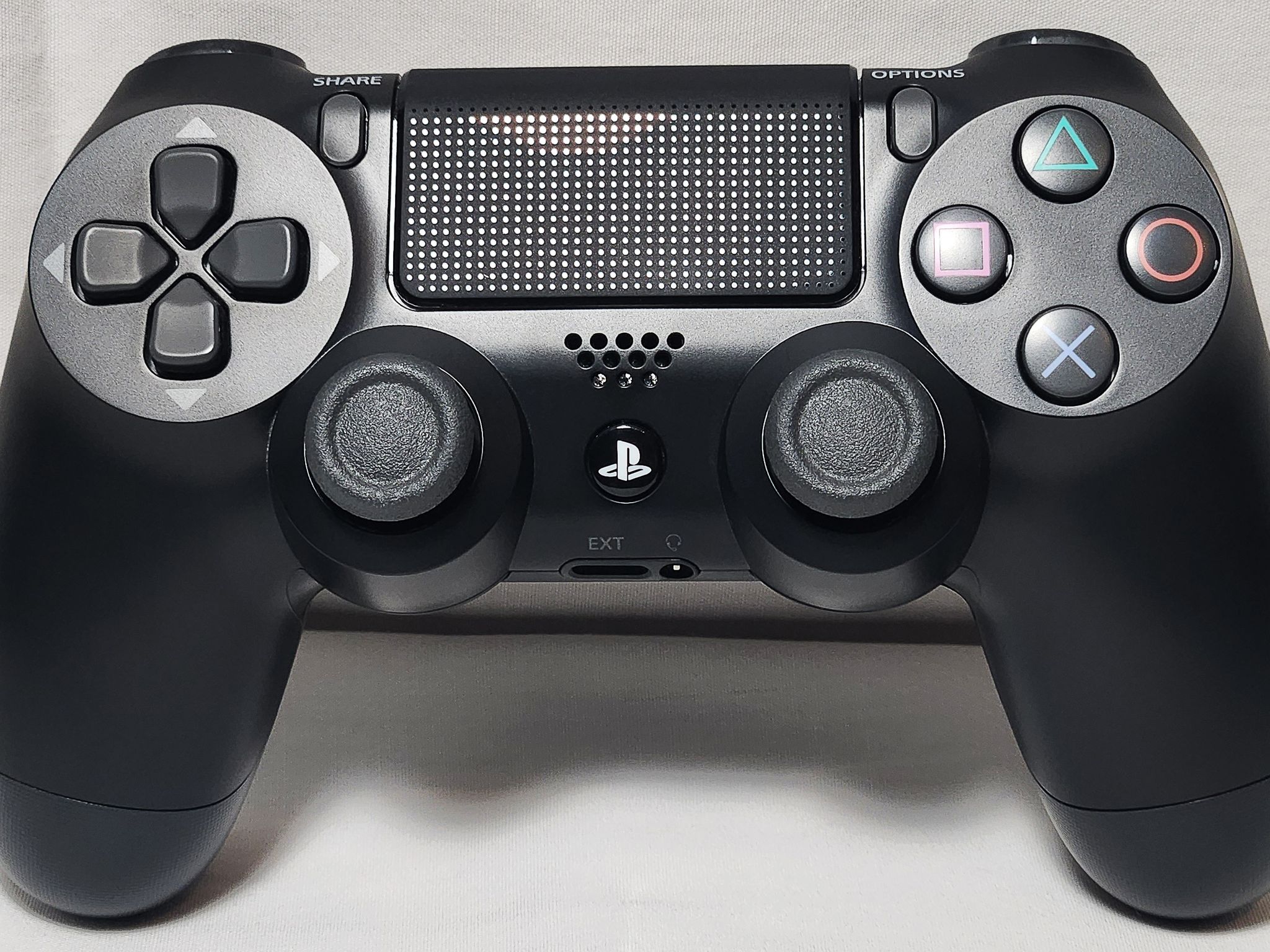 Sony Playstation 4 PRO 1TB