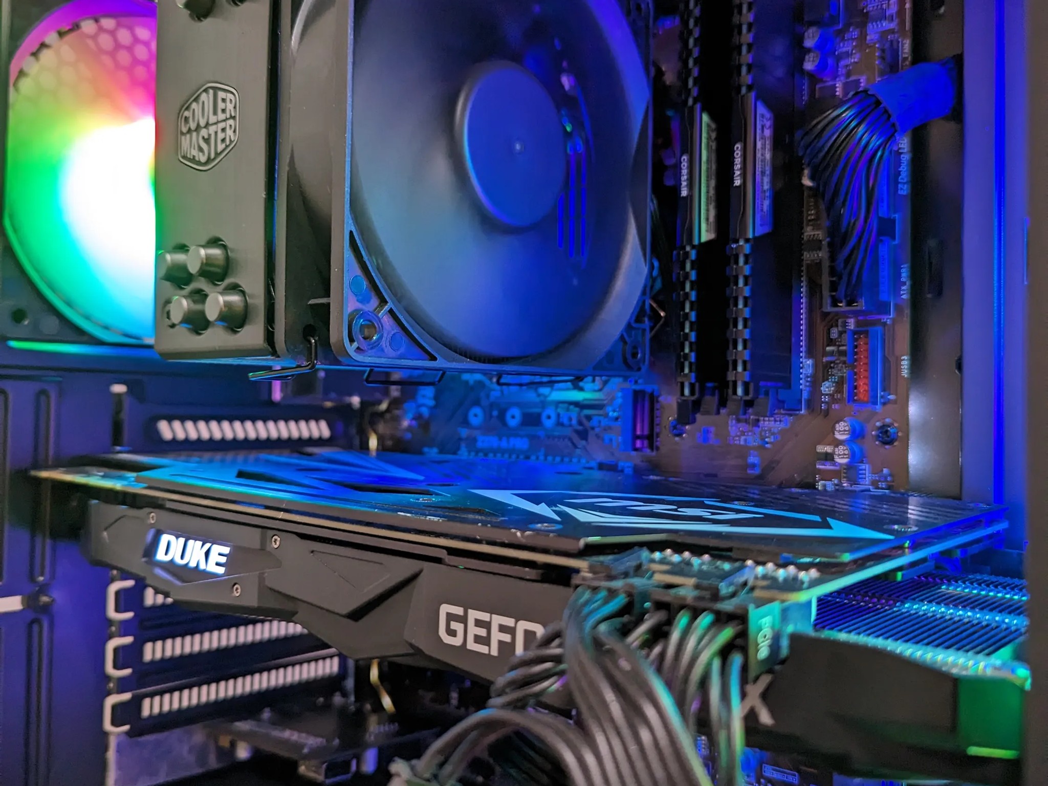 JT-1 | i5-8400 | GTX 1070 Ti | 16GB RAM | 500GB SSD | Wi-Fi | Windows