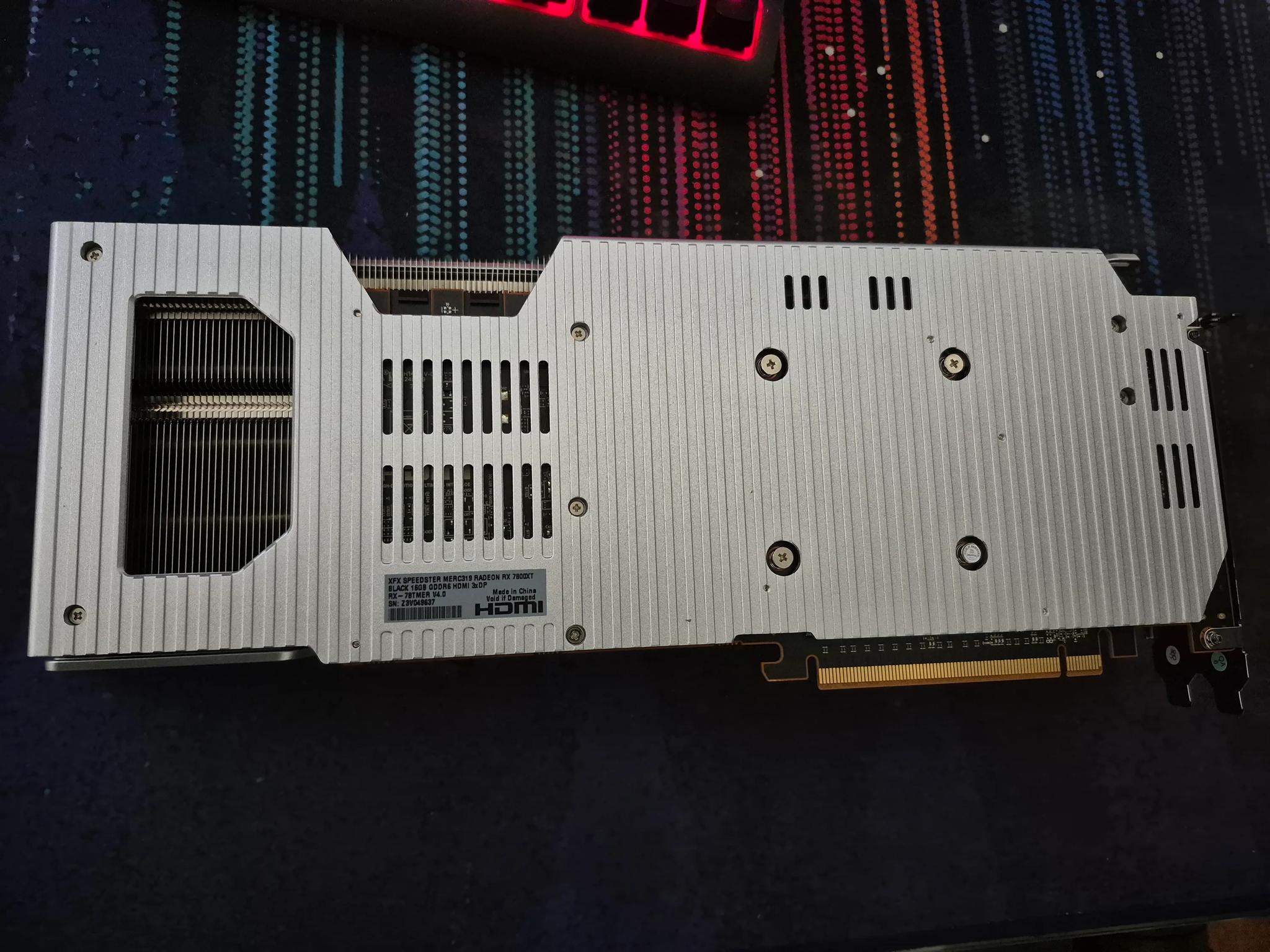 XFX RX 7800XT MERC 319