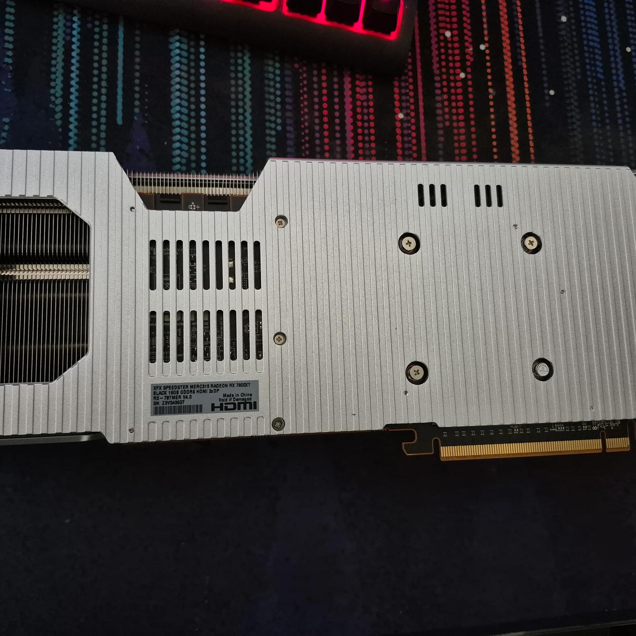 XFX RX 7800XT MERC 319