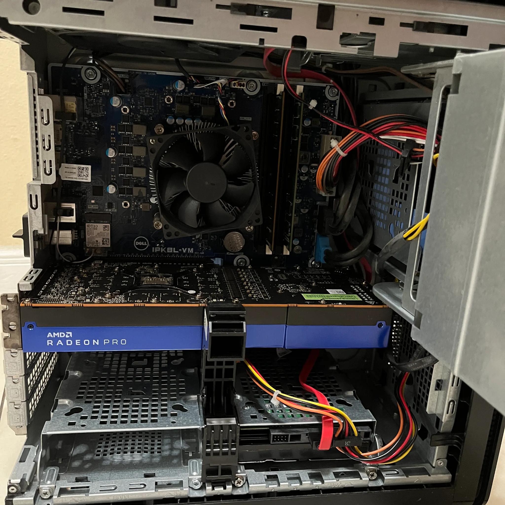 🔵AMD W5700 8GB, Intel i7-7700, 1 TB Storage, 16 GB RAM, High Performance Dell XPS 8920 Gaming PC🟢