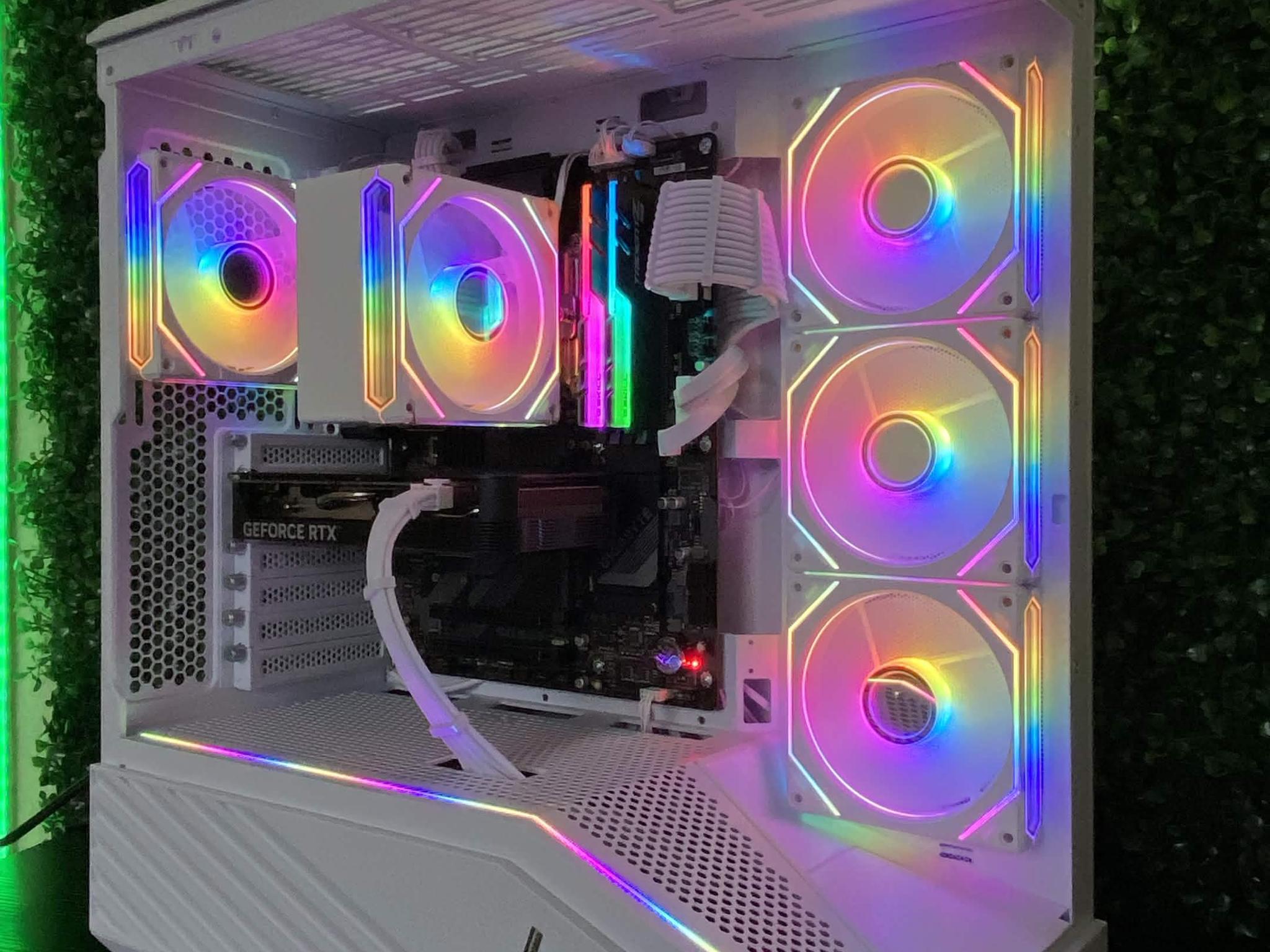 🌈🤍 WHITE PRISM GAMING PC 🤍🌈 | i5-13600KF + RTX 4060 | 16GB RAM | 1TB NVMe SSD