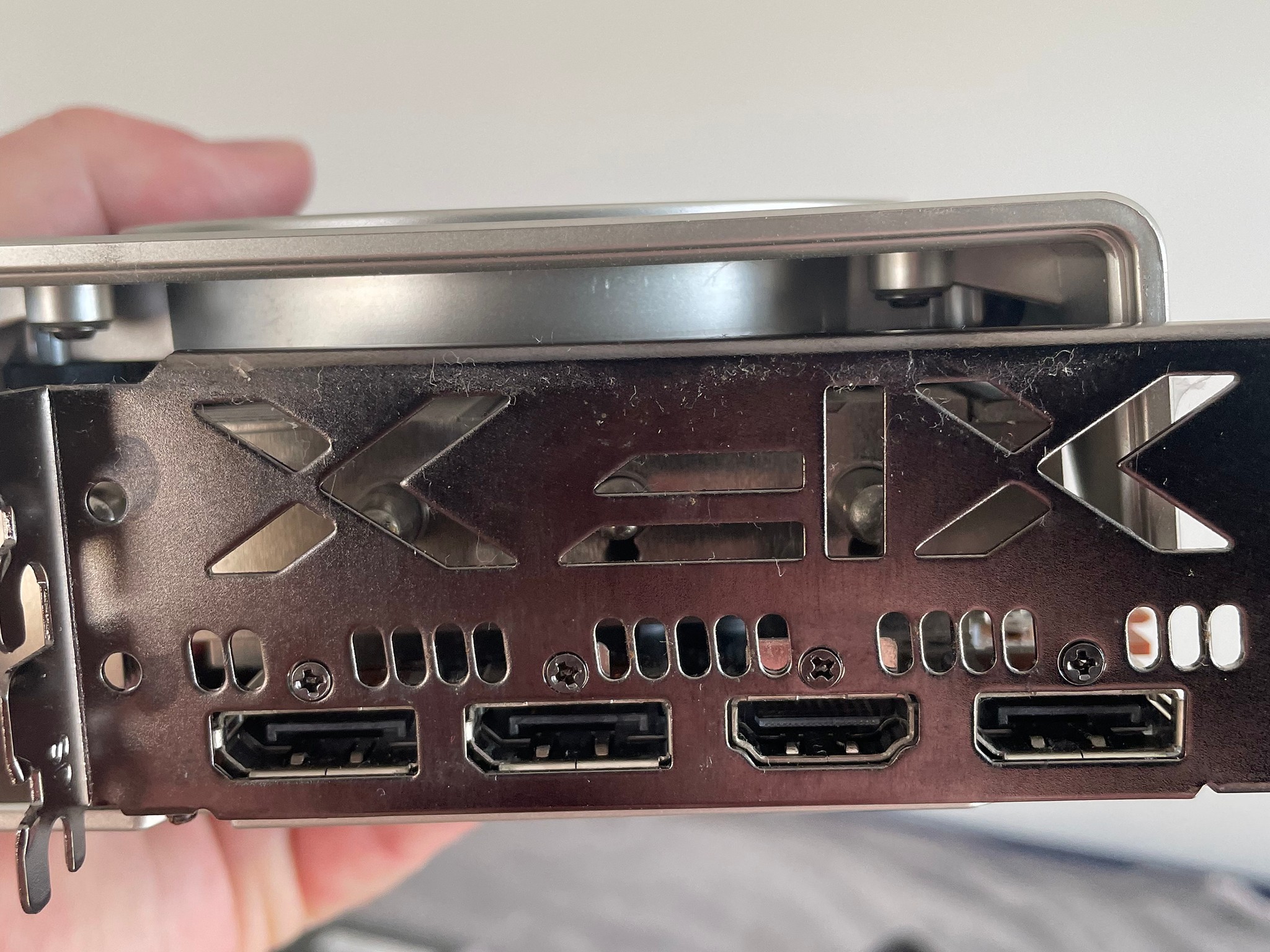 XFX QICK 319 6700XT