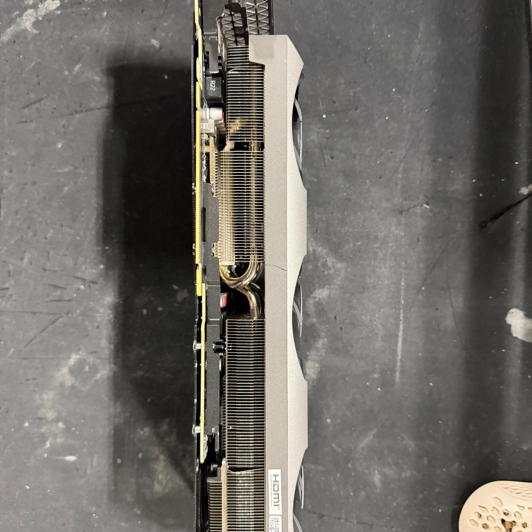 Zotac GAMING Trinity GeForce RTX 3070 Ti w/ Cosmetic Damage