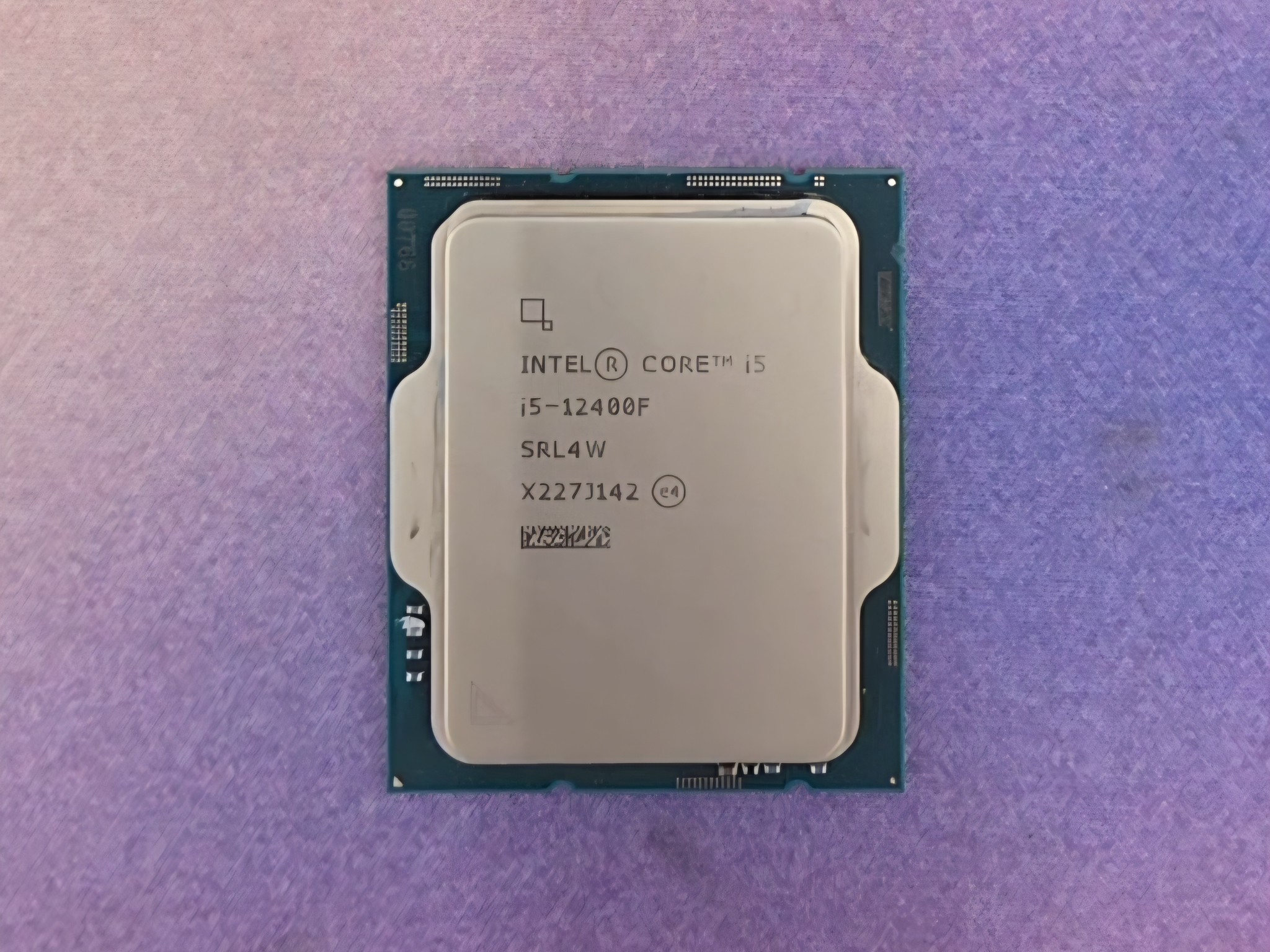 Intel Core i5-12400F