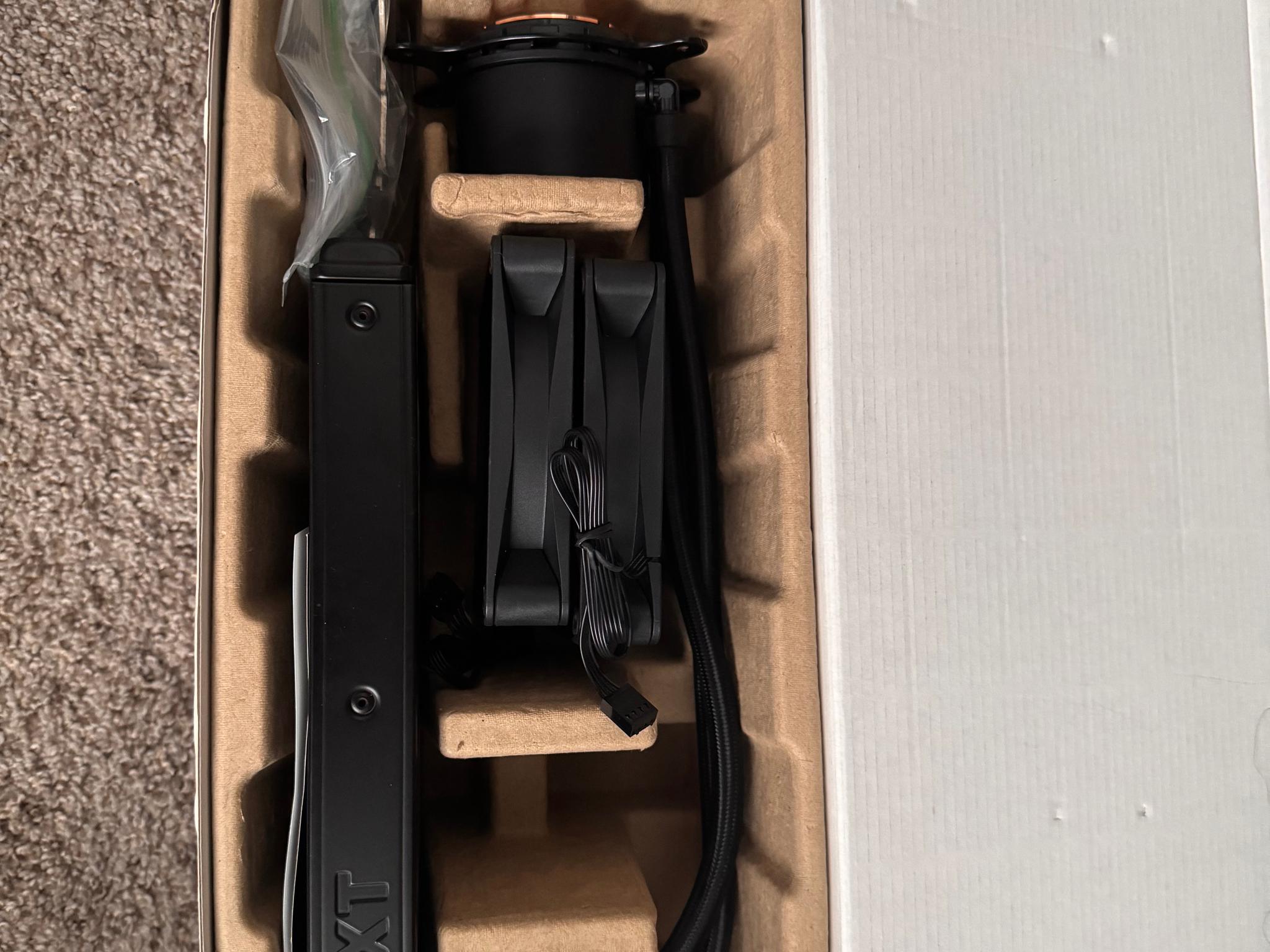 NZXT Kraken Elite 240 - Image 4