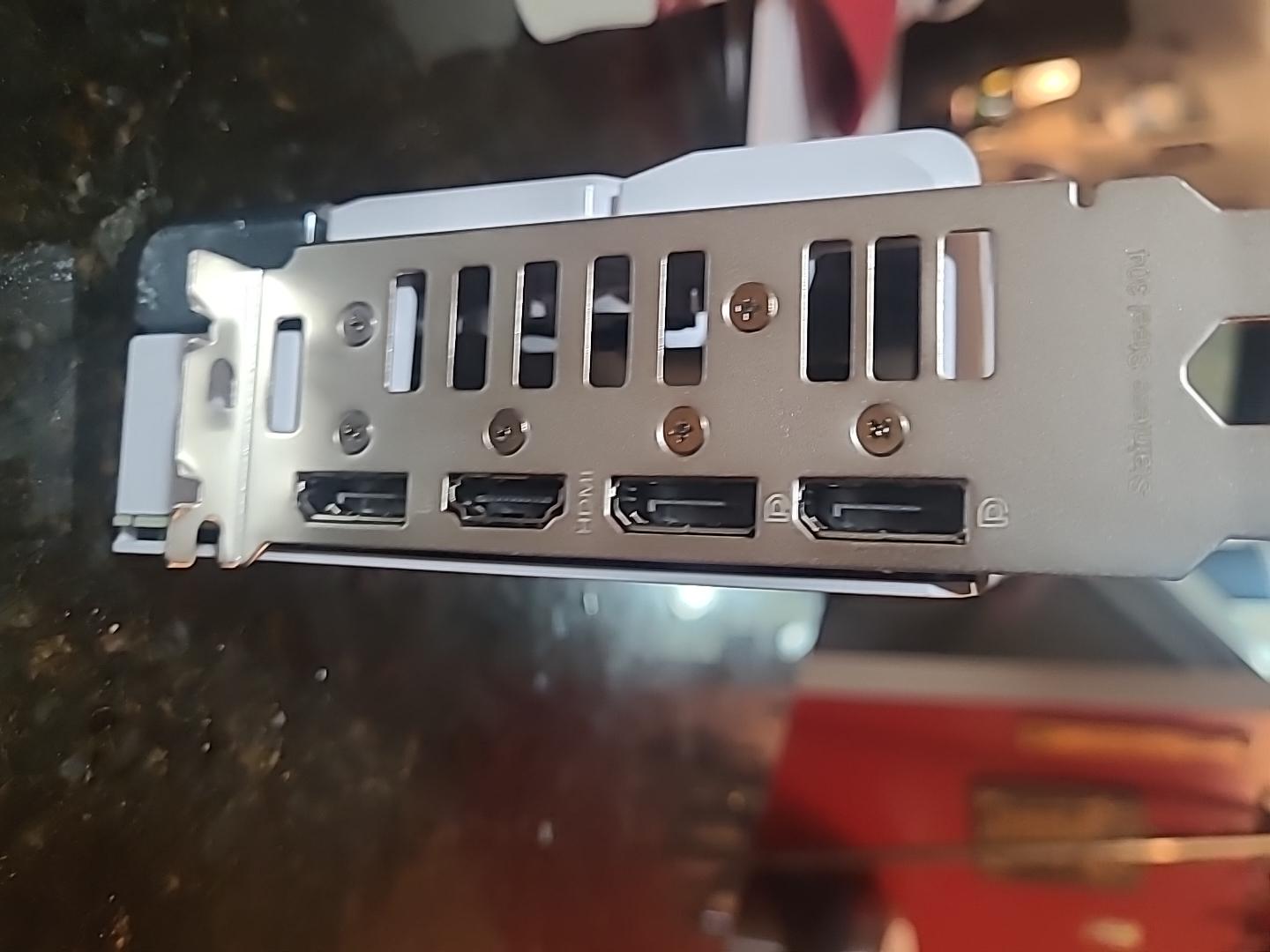 Asus 4070 white