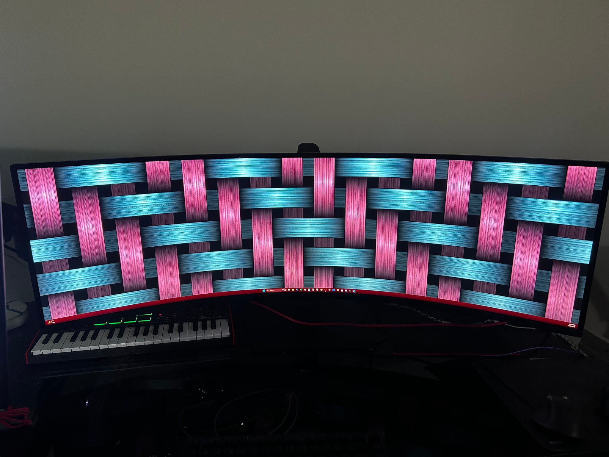 Samsung Odyssey G9 49" 5K DQHD (5120 x 1440) 240Hz Curved Screen Monitor (S49CG954)