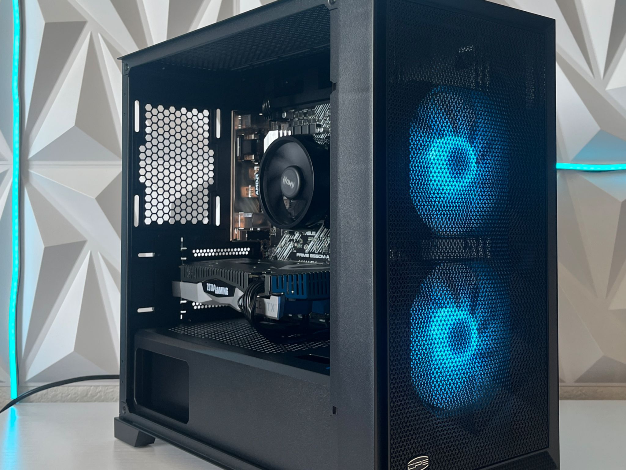 RTX 2060 SUPER 8GB, Ryzen 7 2700X, 16GB RAM | Black RGB Gaming Computer/PC
