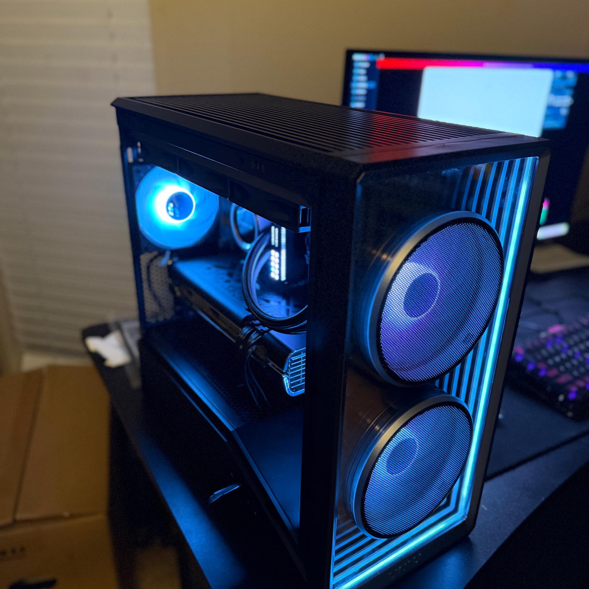 🔥 New i5-12600K | RX 5700 XT | 16GB DDR4 | 500GB NVME M.2 Gen4 | RGB Gaming PC