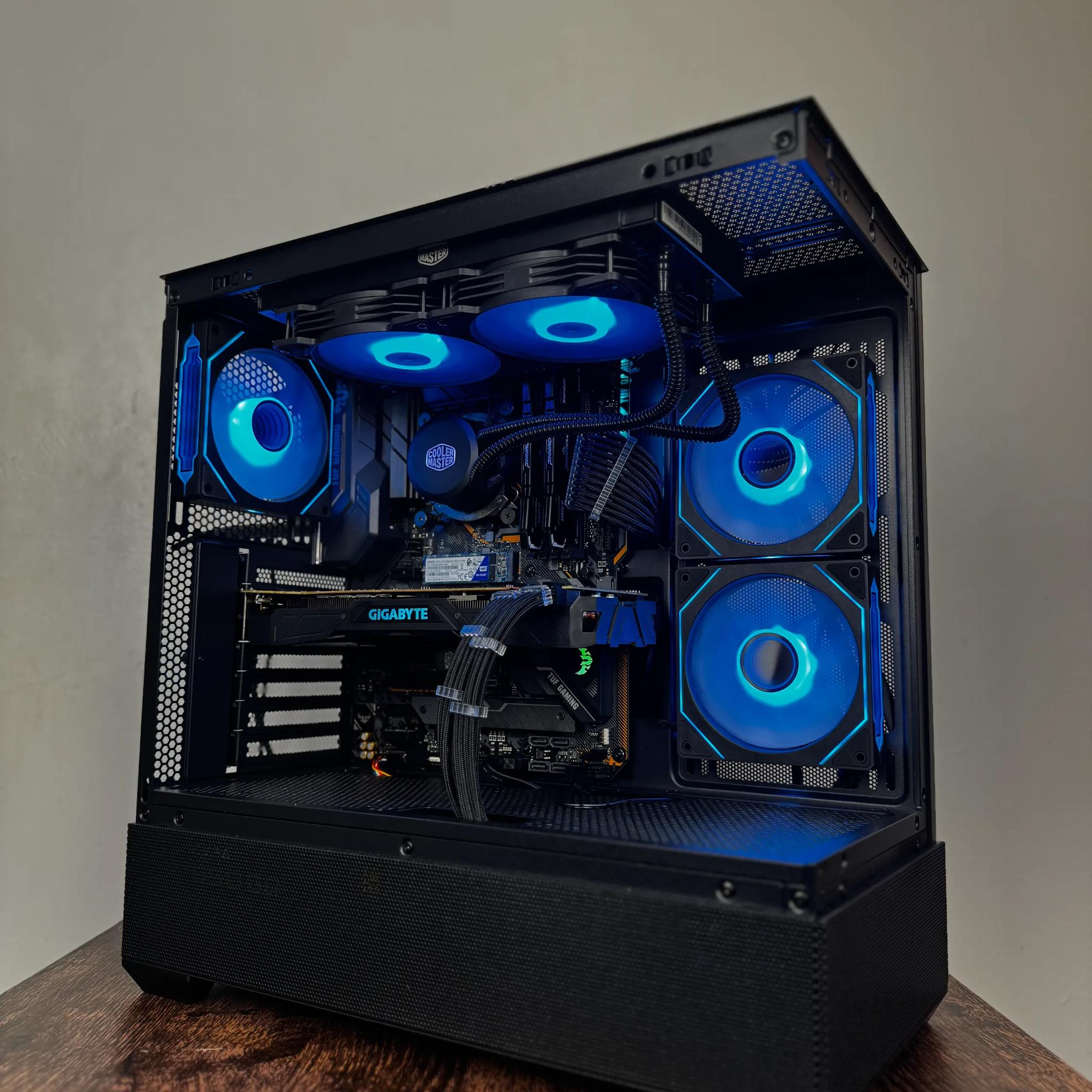 💸Value!💸 Budget Gaming PC (i7 9700k + GTX 1080 TI + 16gb Ram)