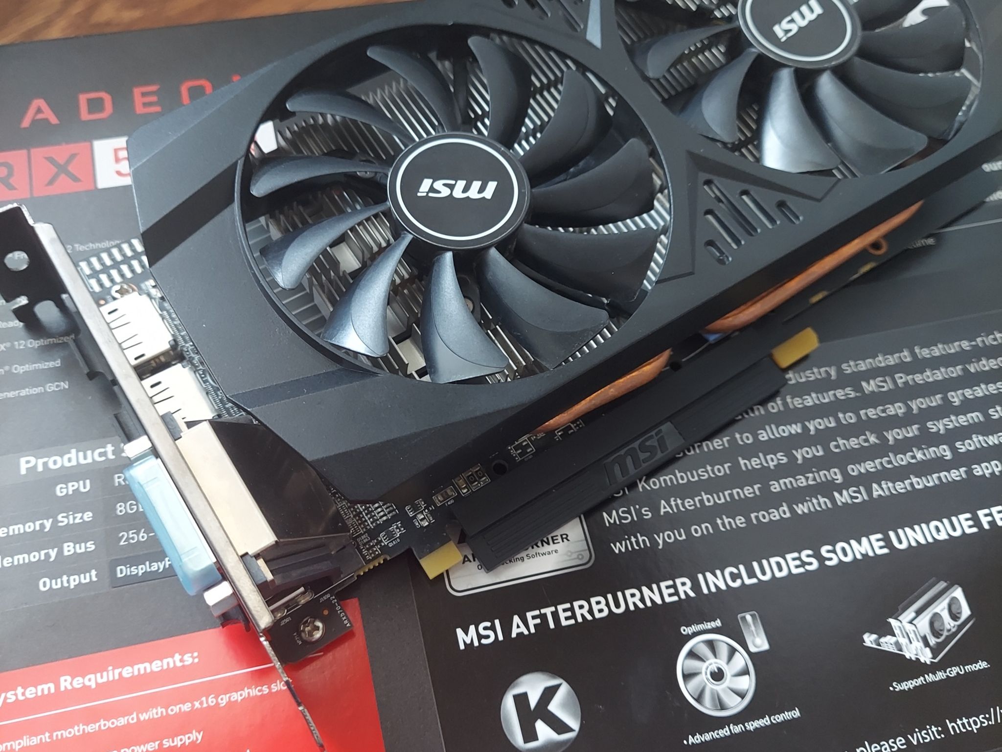 MSI 570 8gb