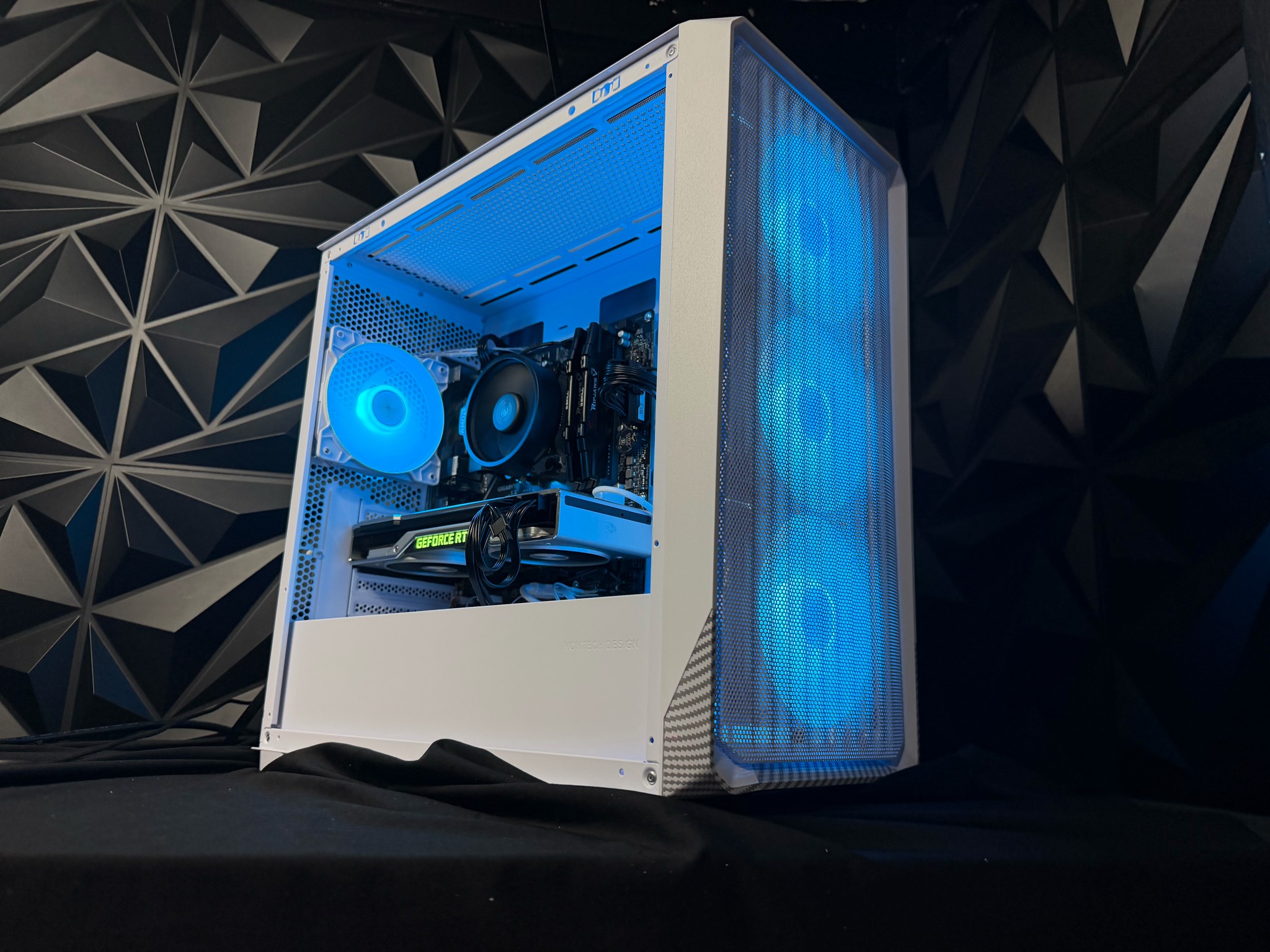 🌲❄️ FOREST ICE ❄️🌲Ryzen 5 5500| RTX 2070Super| 16 GB DDR4| 500GB NVMe| 650W PSU