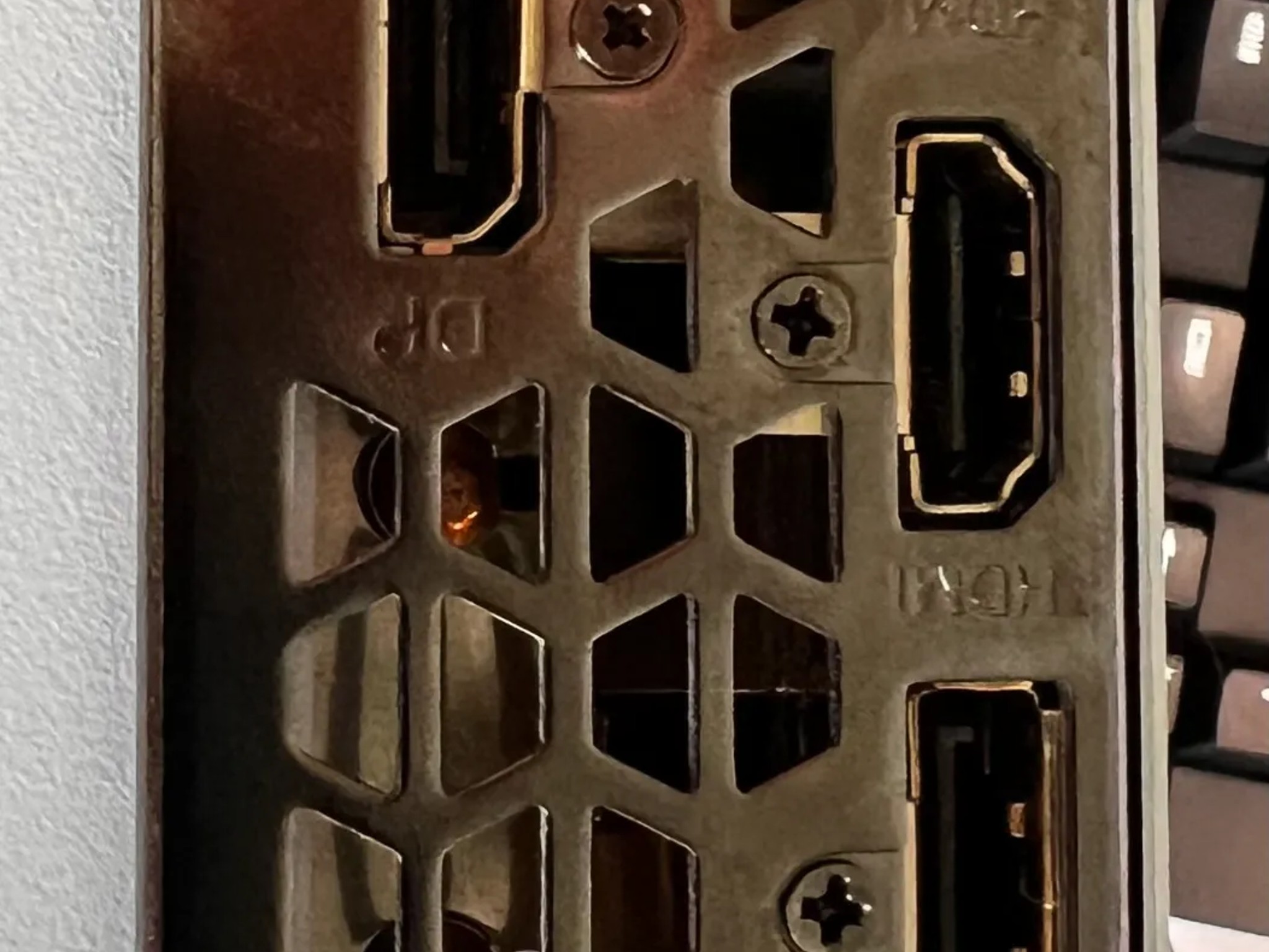 FOR PARTS Gigabyte Vision RTX 3080Ti