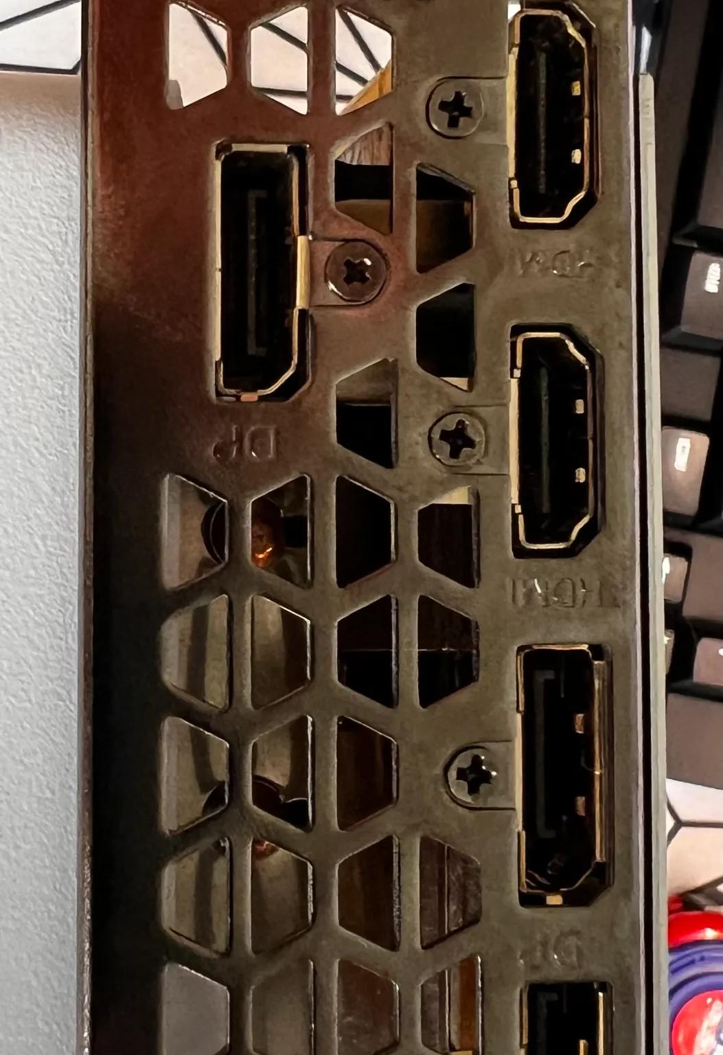 FOR PARTS Gigabyte Vision RTX 3080Ti