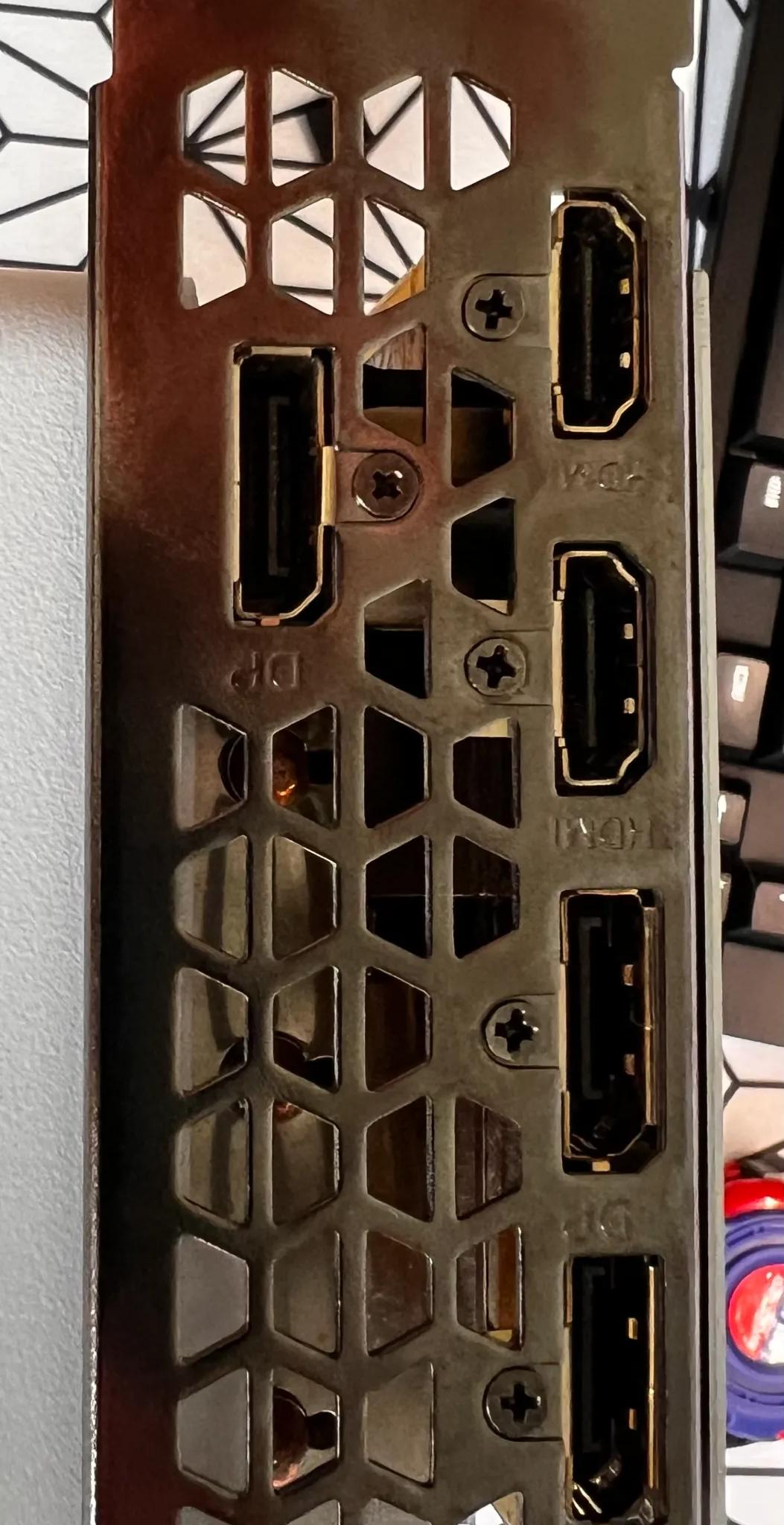 FOR PARTS Gigabyte Vision RTX 3080Ti