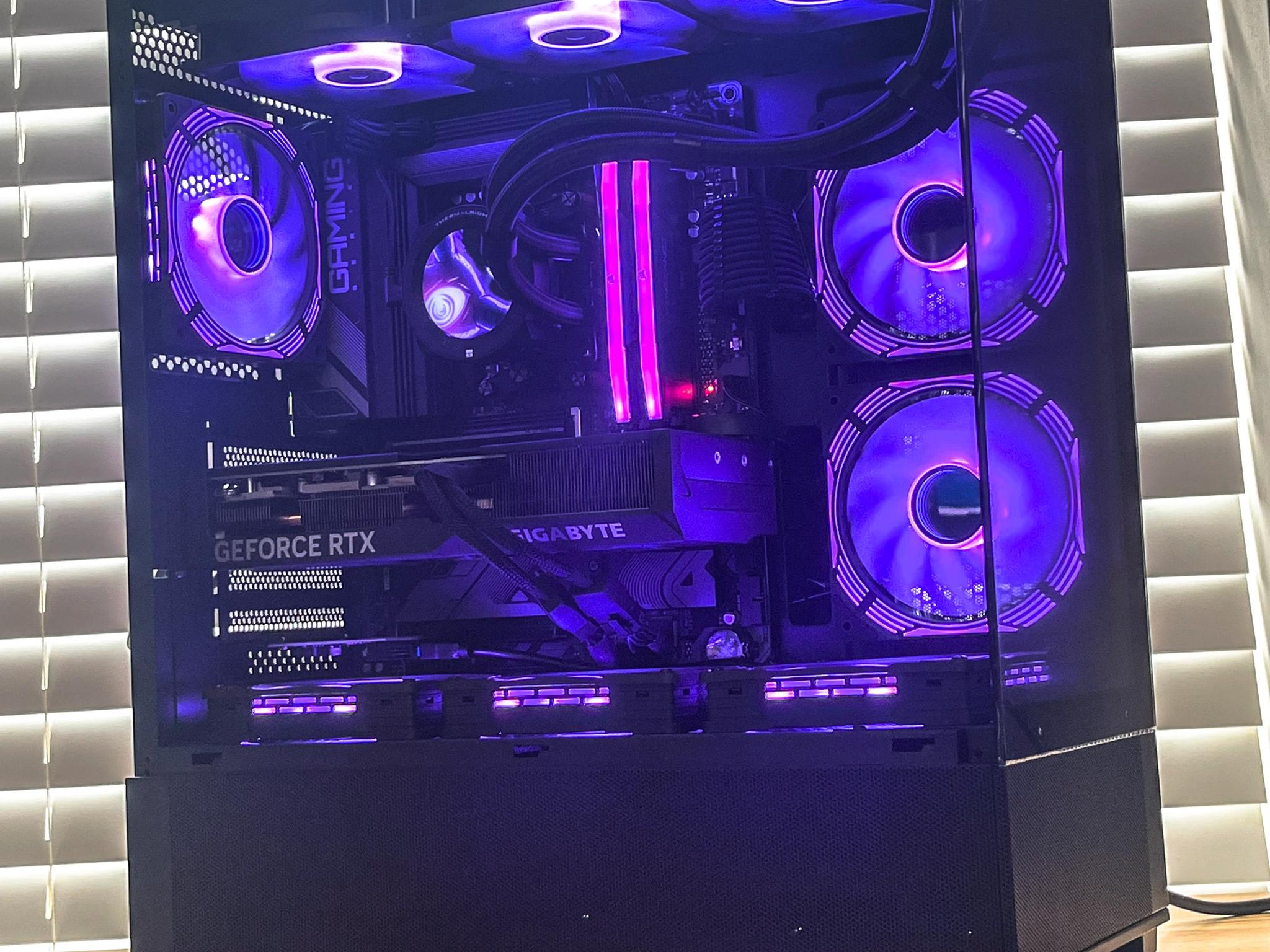 🖤Gaming PC | Ryzen 5 7600x | RTX 4070 SUPER | 32GB DDR5 | 2TB SSD🖤