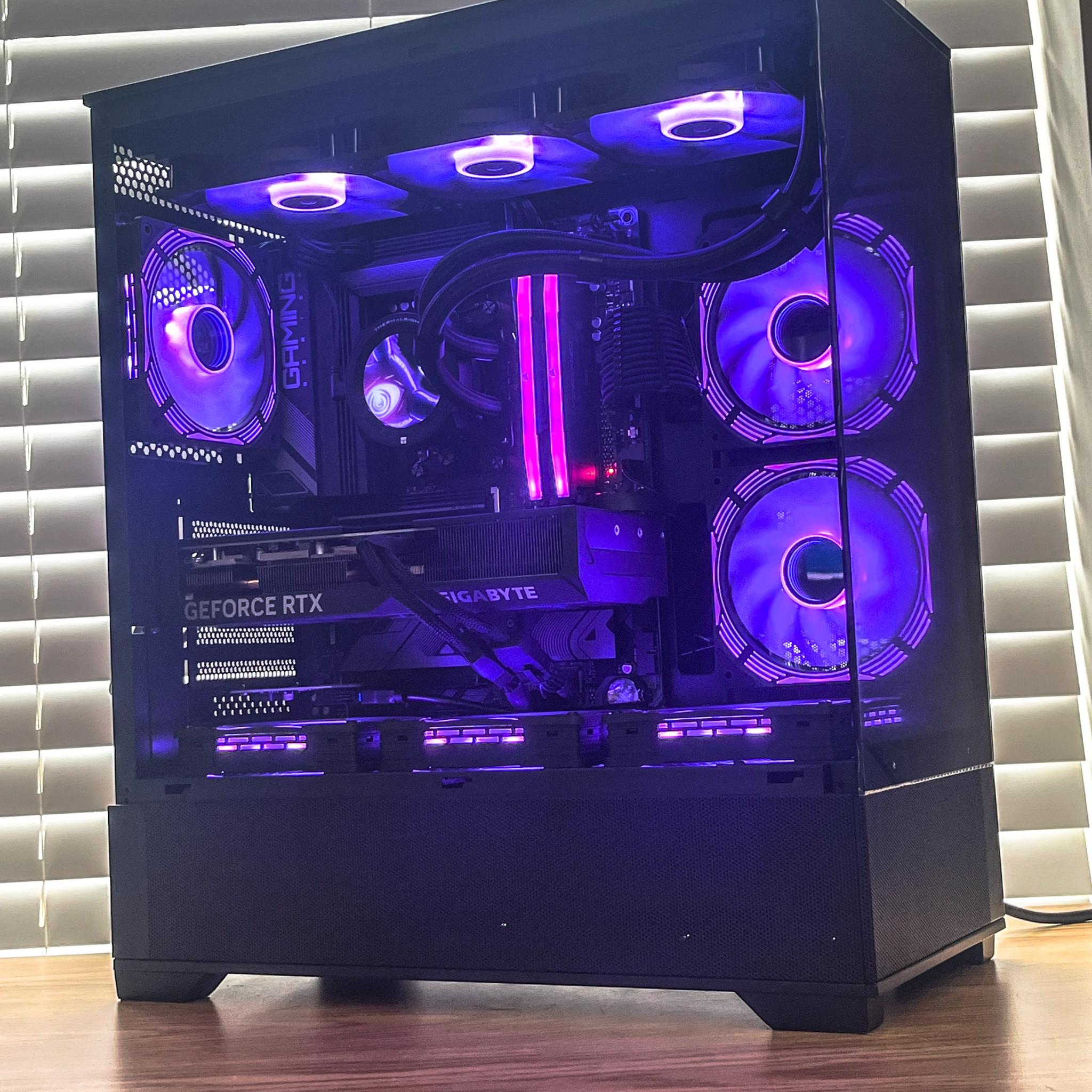 🖤Gaming PC | Ryzen 5 7600x | RTX 4070 SUPER | 32GB DDR5 | 2TB SSD🖤