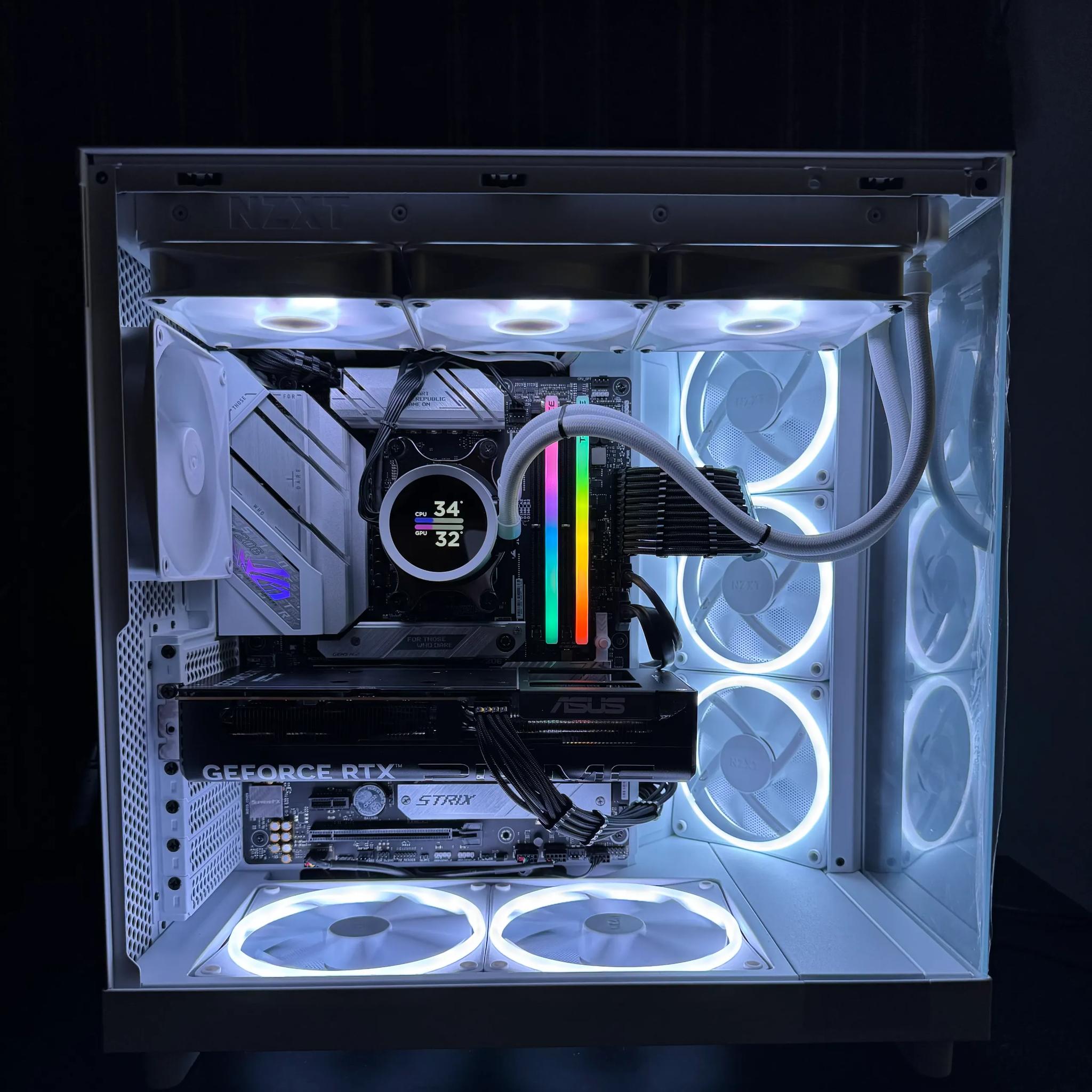 RTX 5060 + RYZEN 5 7600 + 32 GB (Ghost)