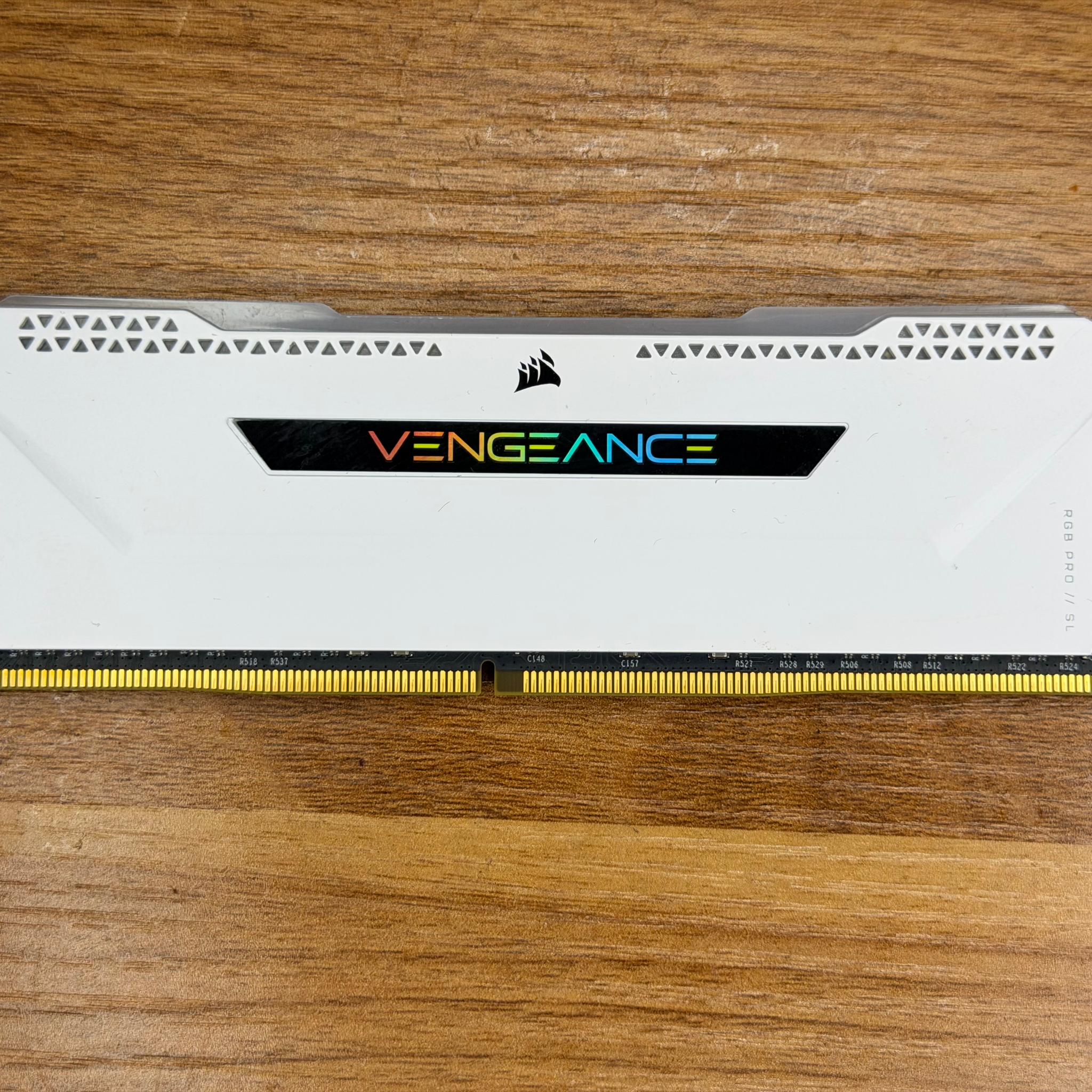 Corsair Vengeance RGB SL 16gb DDR4