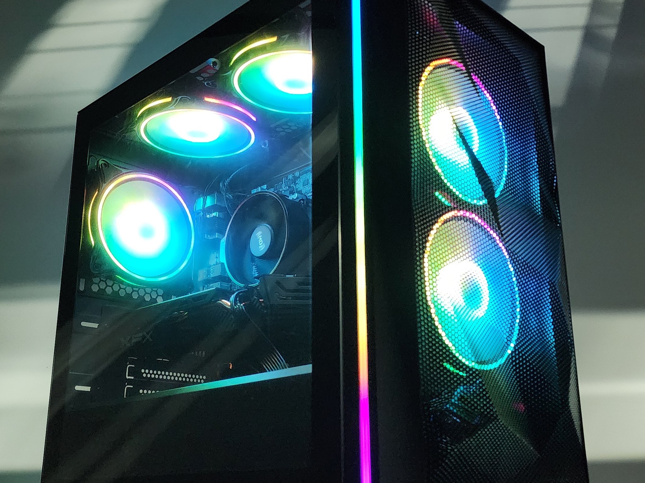 Gaming PC Ryzen 5 3600 16GB RAM 256GB SSD + 1TB HDD RX 580 8GB Windows 11 Computer