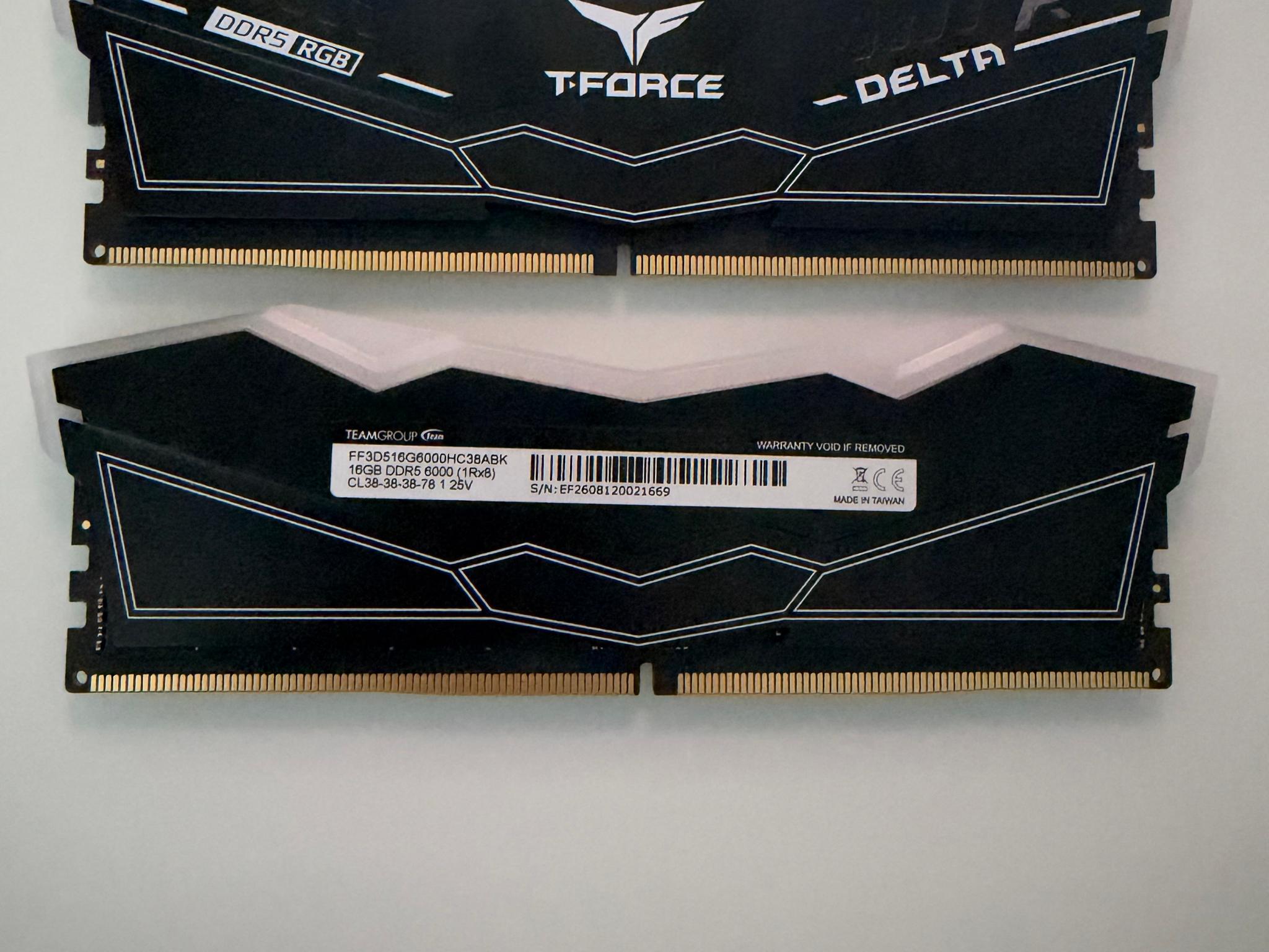 TEAMGROUP T-Force Delta RGB DDR5 32GB DDR5-6000 (2x16GB)