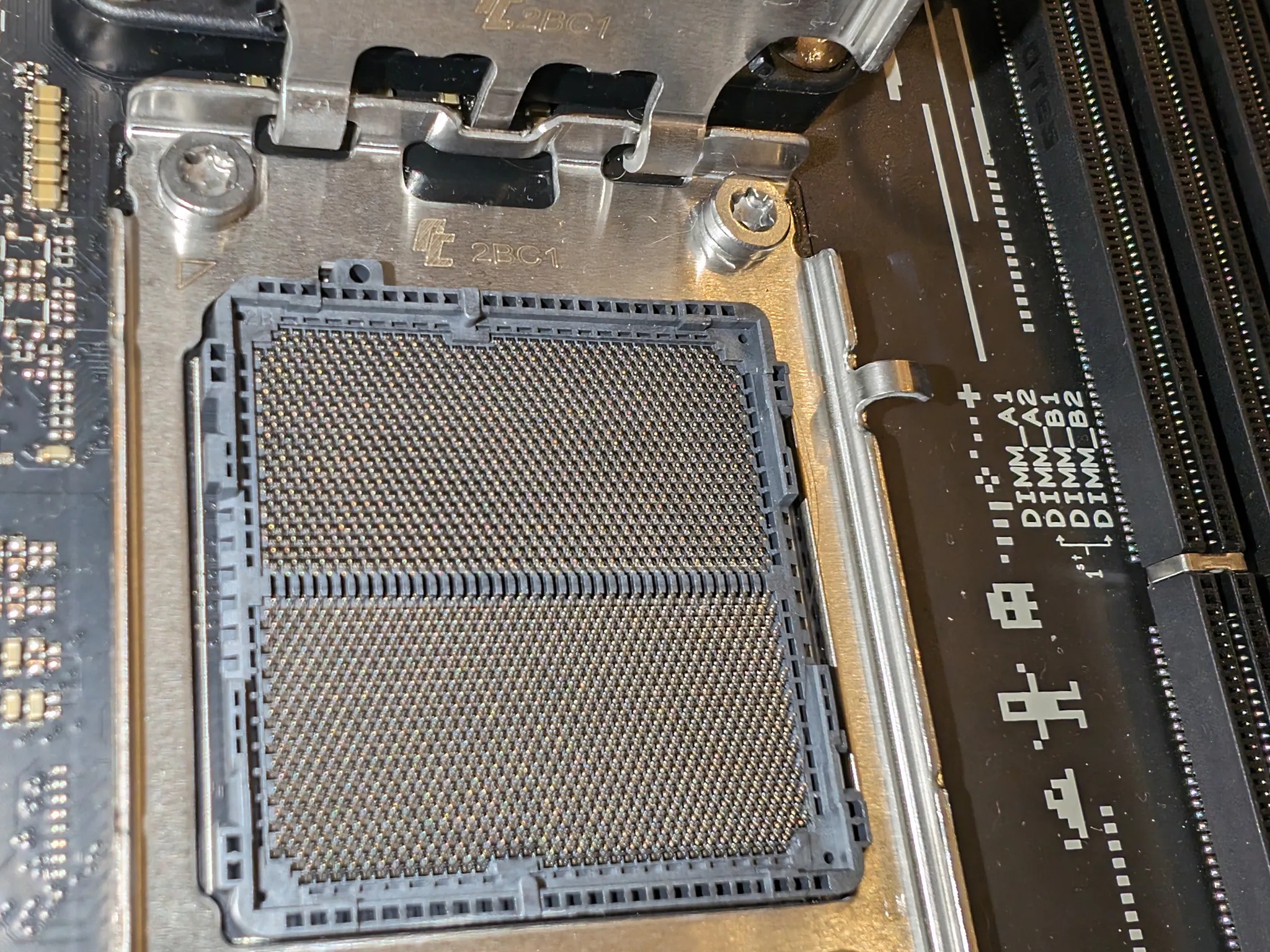 AM5: ASUS ROG Strix B650A