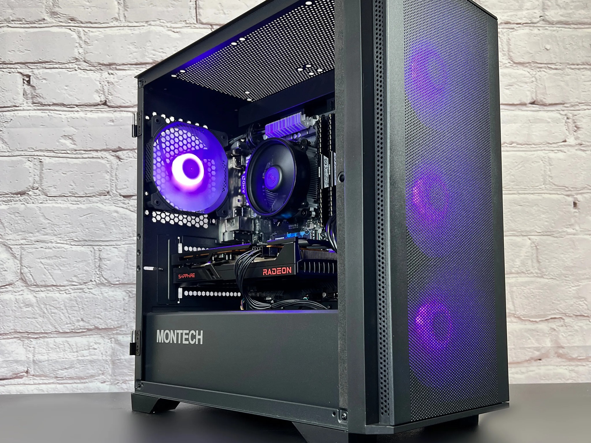 Ryzen 5 3600 RX 6600 XT 16GB RAM 1TB M.2 Wifi/BT Win 10 Gaming PC