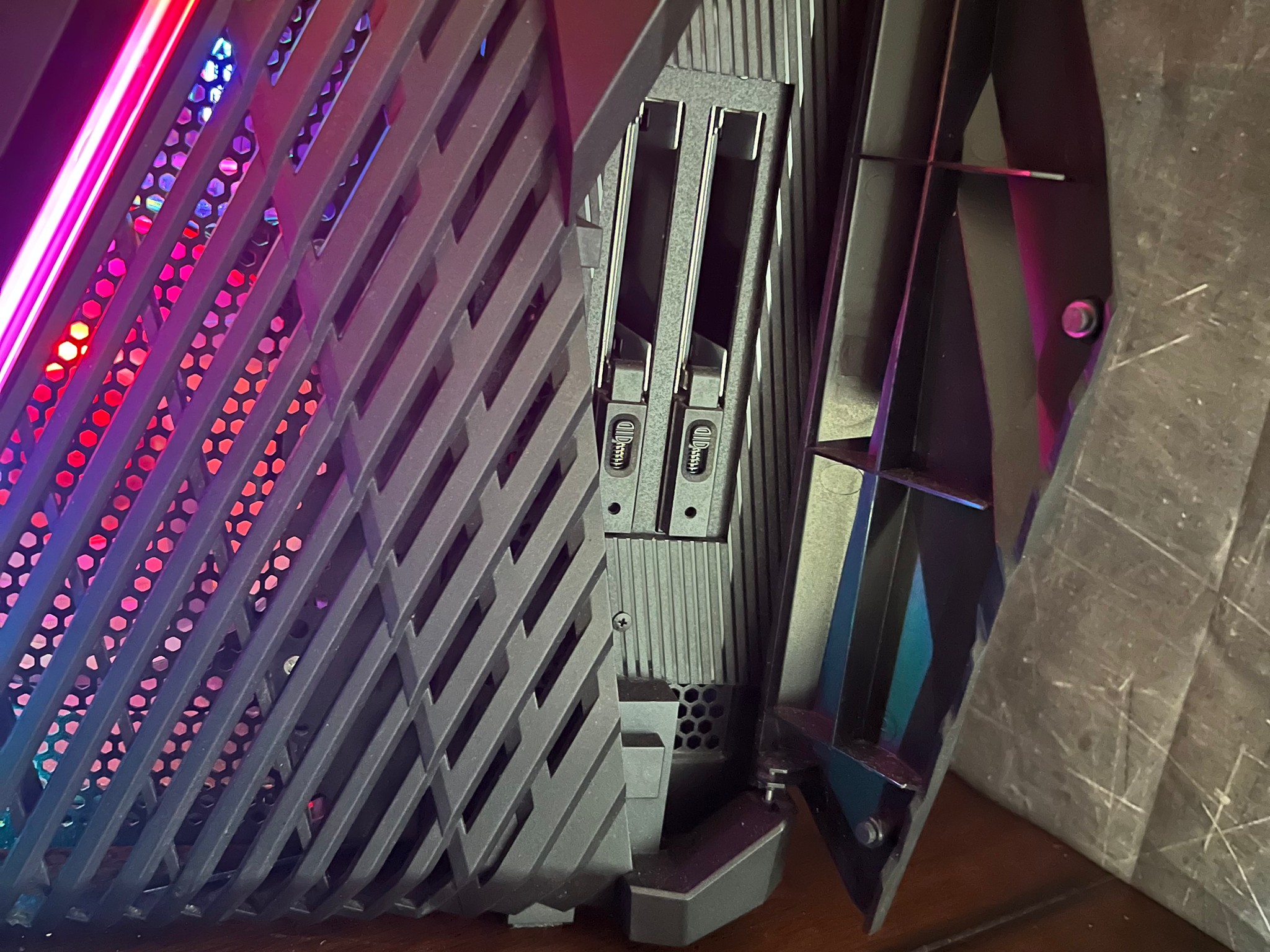 🎉Mid Range Gaming PC🎉 ASUS RTX 2070 Super - Ryzen 7 3700x - 32GB Corsair DDR4 - 2.5TB - 850W Gold