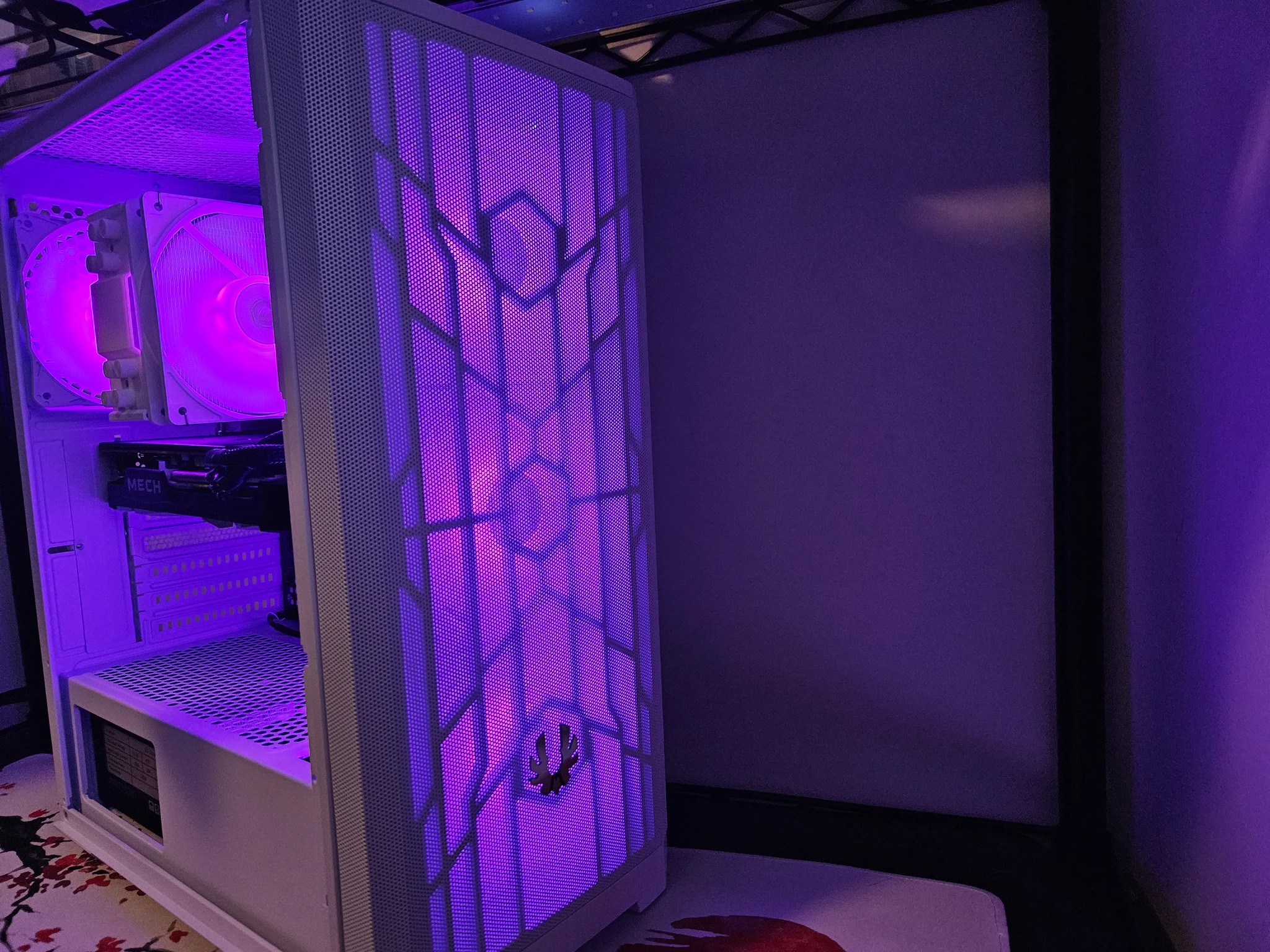 END OF SUMMER SALE! Gaming Rig Ryzen 5 / 32GB DDR4/ 1TB SSD / RX 6600