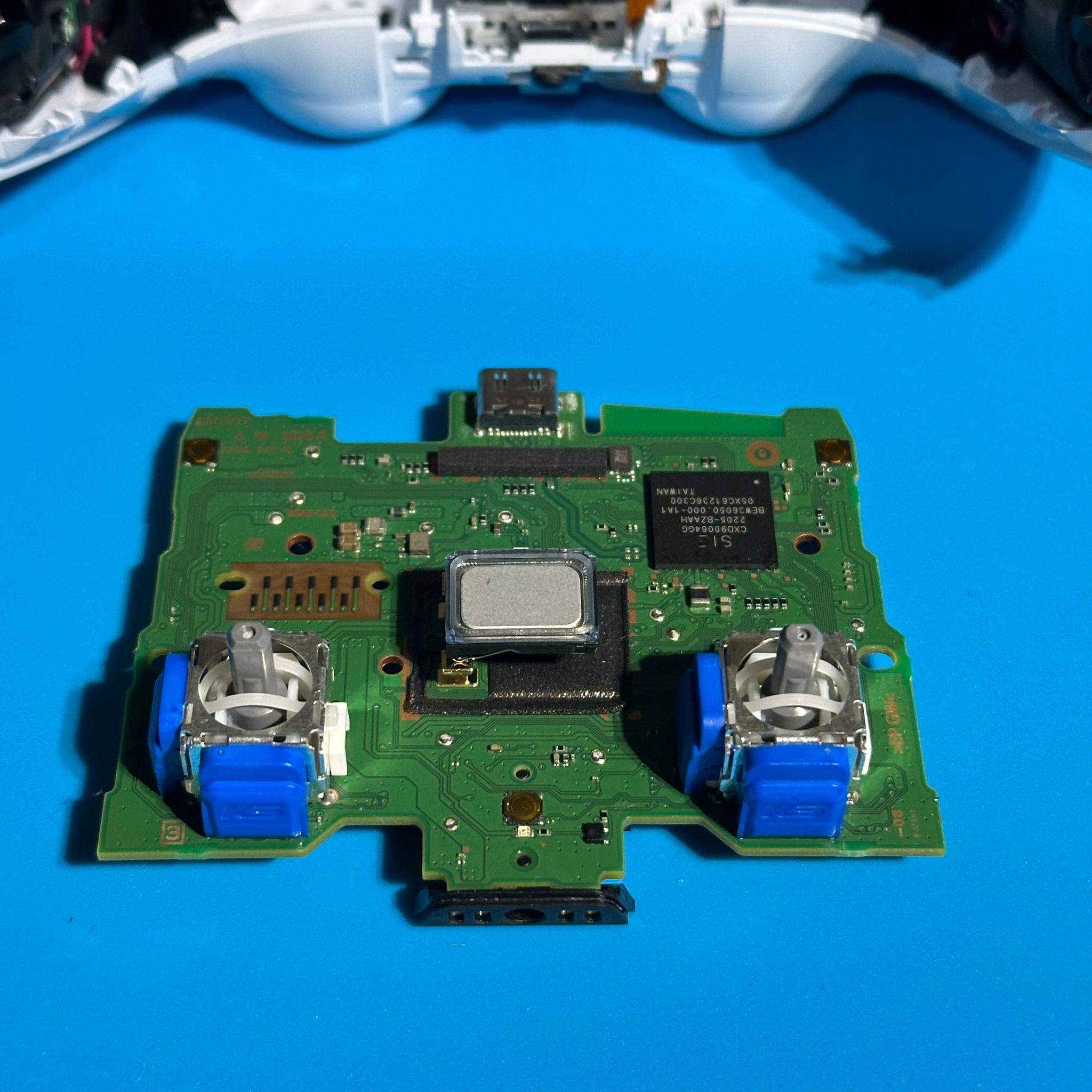 🎮 Custom PS5 Controller – TMR Anti Stick Drift Upgrade 🔥
