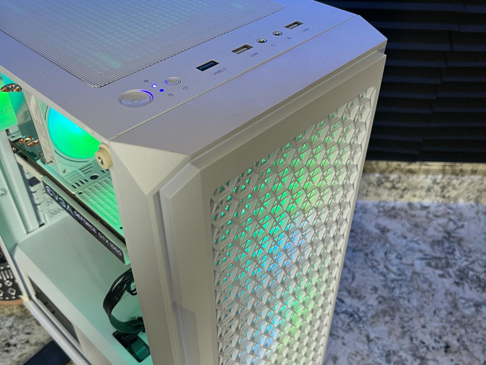 White RGB Gaming PC | i7 4770* + GTX 1060 6GB | 16GB
