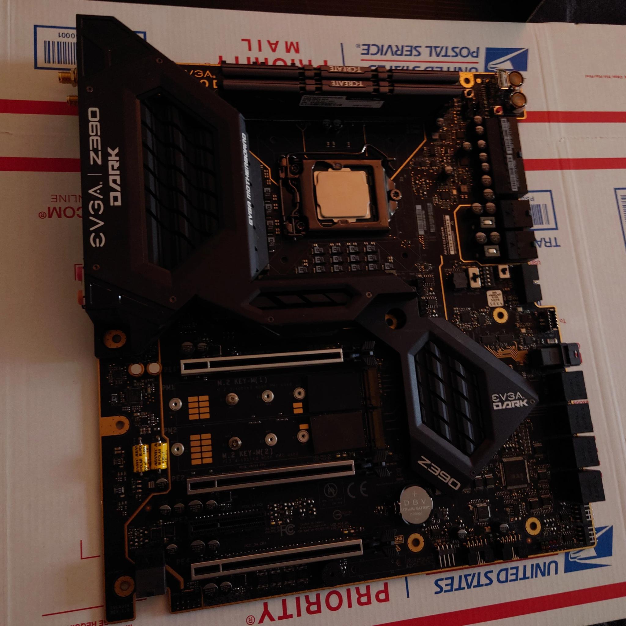 EVGA Z390 Dark Motherboard with i7 8700k and 2x32gb 64gb RAM