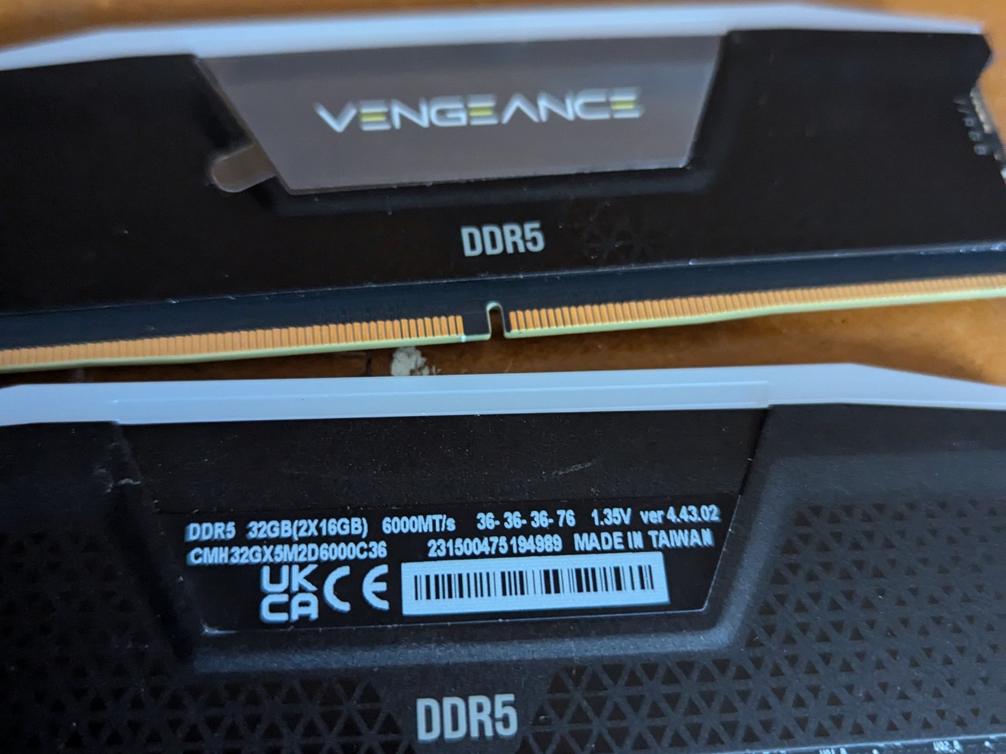 Vengeance RGB DDR5