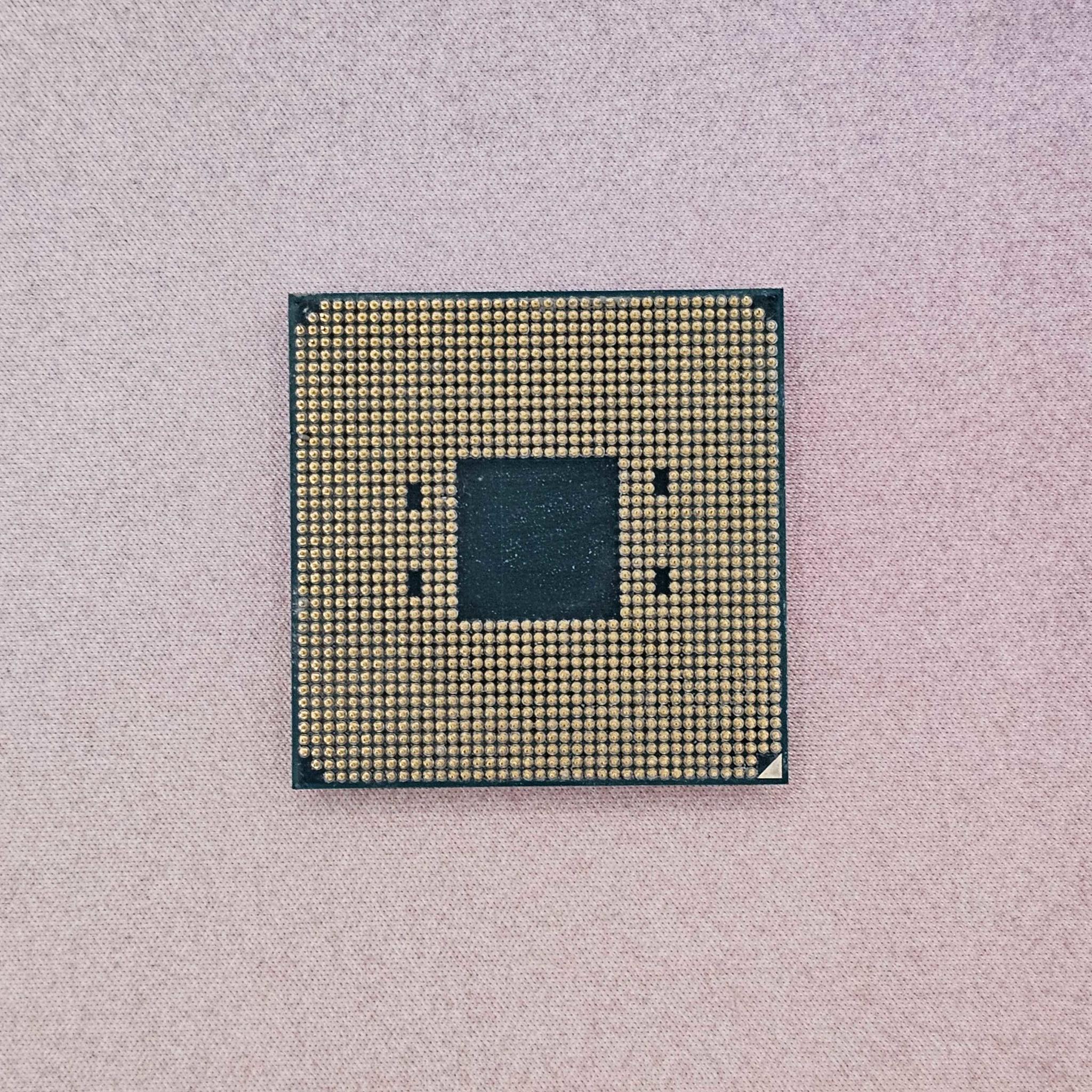 AMD Ryzen 7 3800X Processor