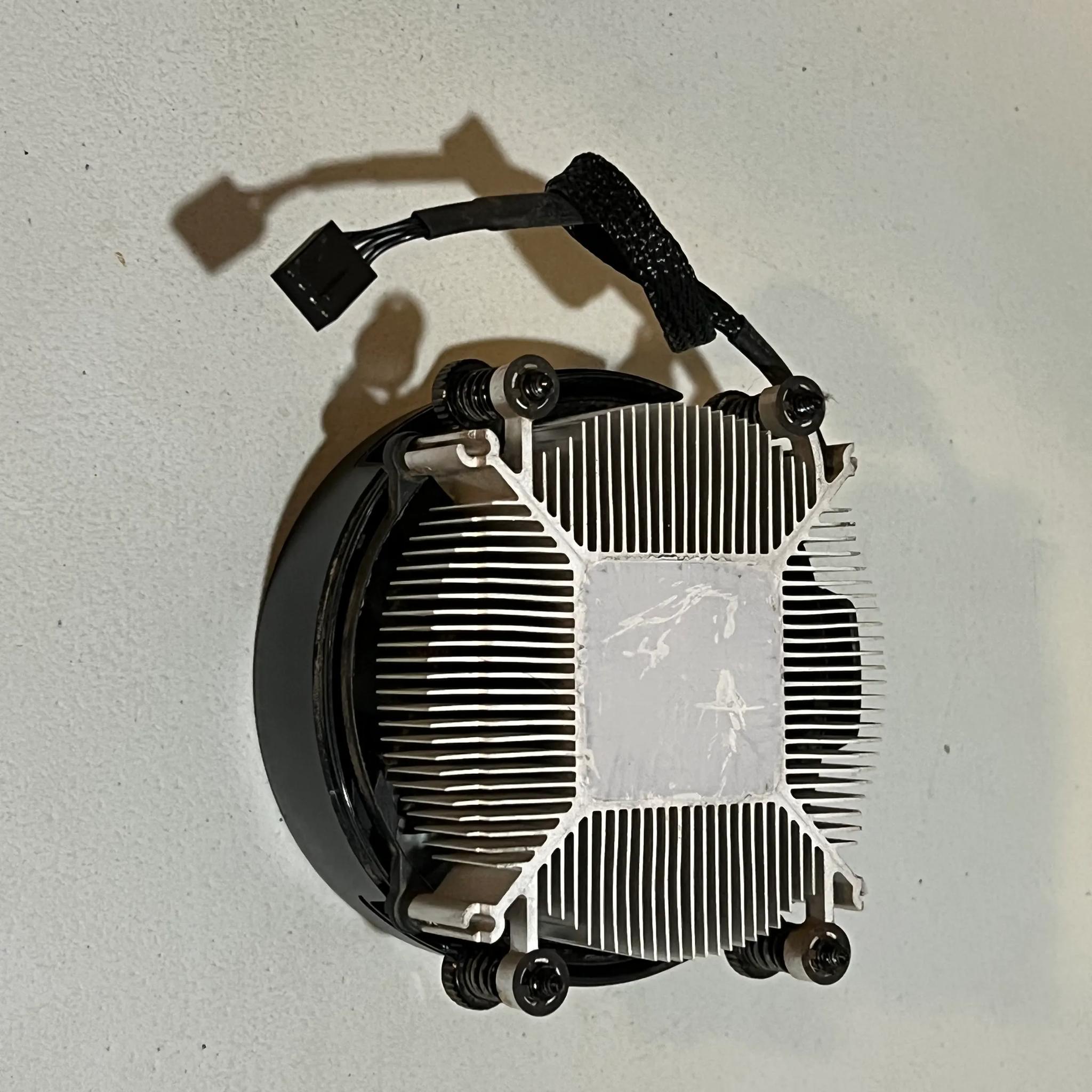 AMD Wraith Stealth Cooler Free Shipping ! !