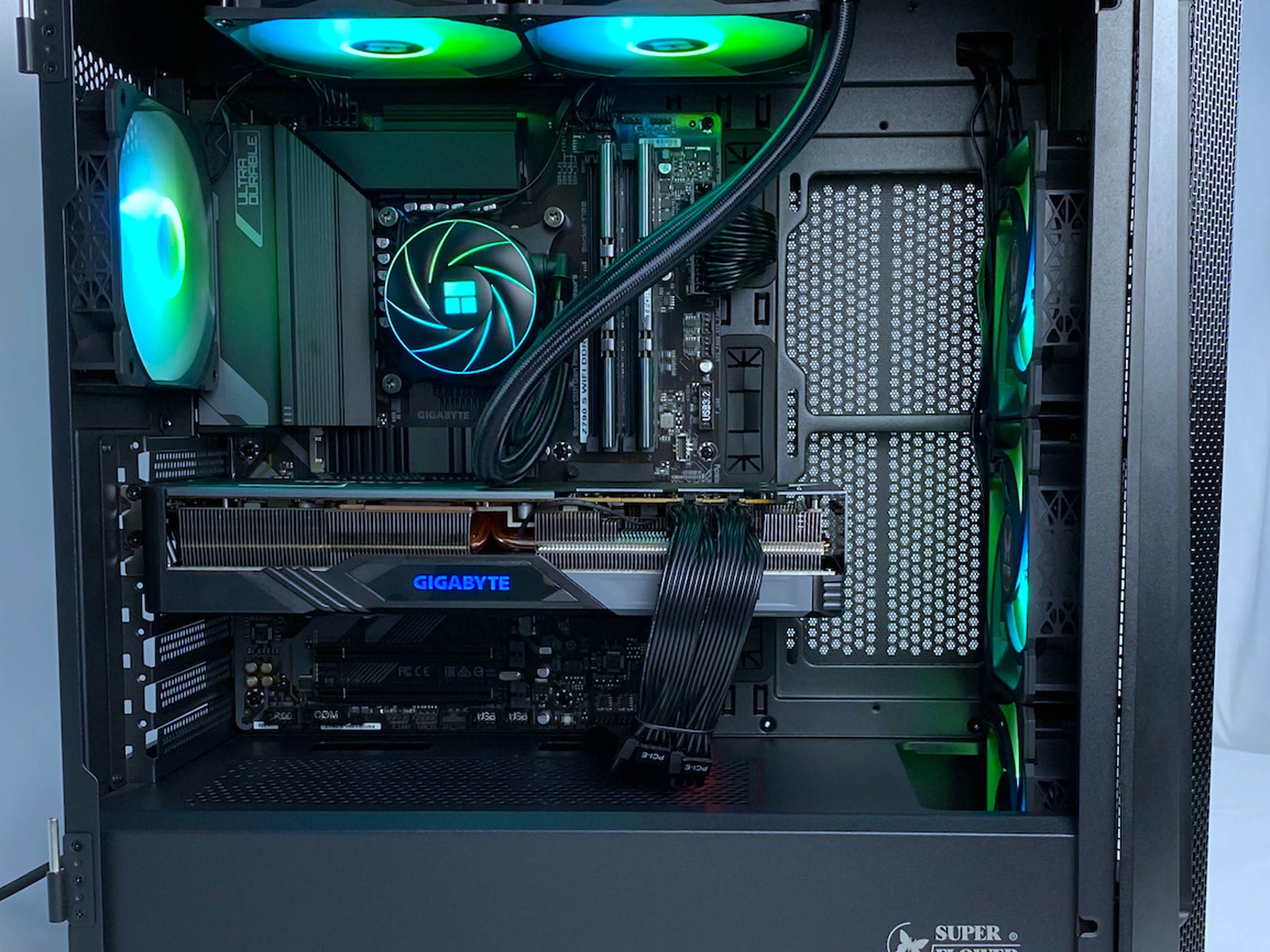 ♠️🥀BLACK ROSE🥀♠️ Bang4Buck 1440p/4K Gaming/Streaming PC | Intel 14600K, AMD 7800XT, 32GB RAM, WiFi