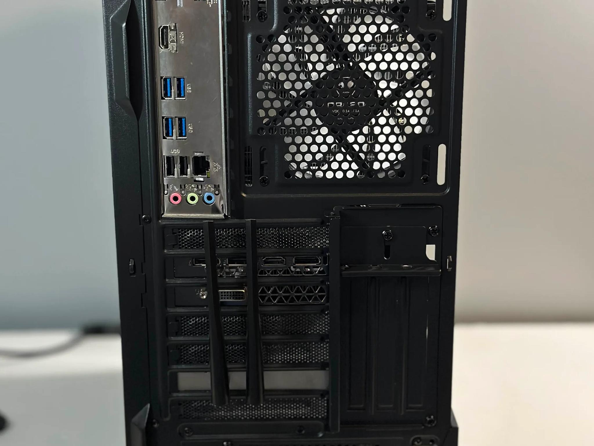 ◼️♣️Intel i5 9400 | RTX 2070 8GB | 16GB RAM | 2.2TB |Gaming/Streaming PC WIFI WIN10◼️♣️