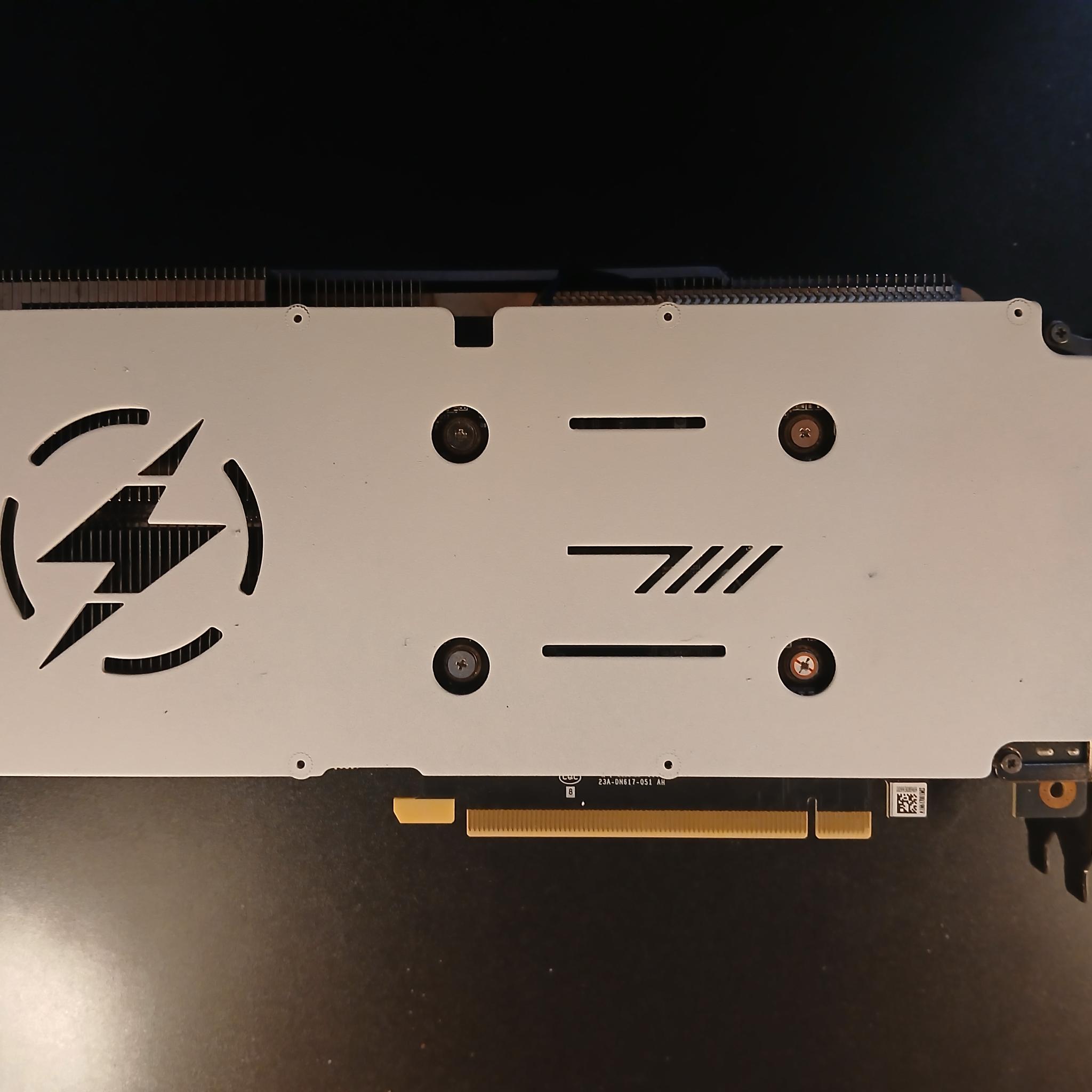 LIMITED EDITION RTX 3070 WHITE PNY