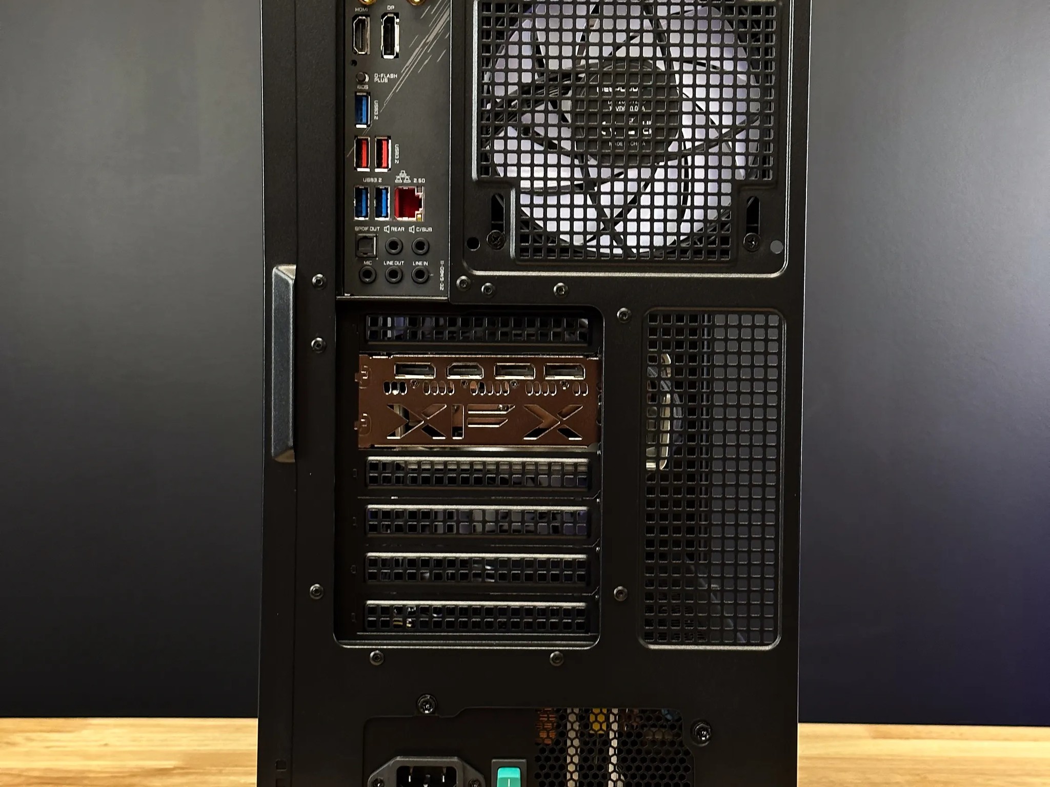 AES Orcus Ryzen 7 5700x 6750XT Gaming PC
