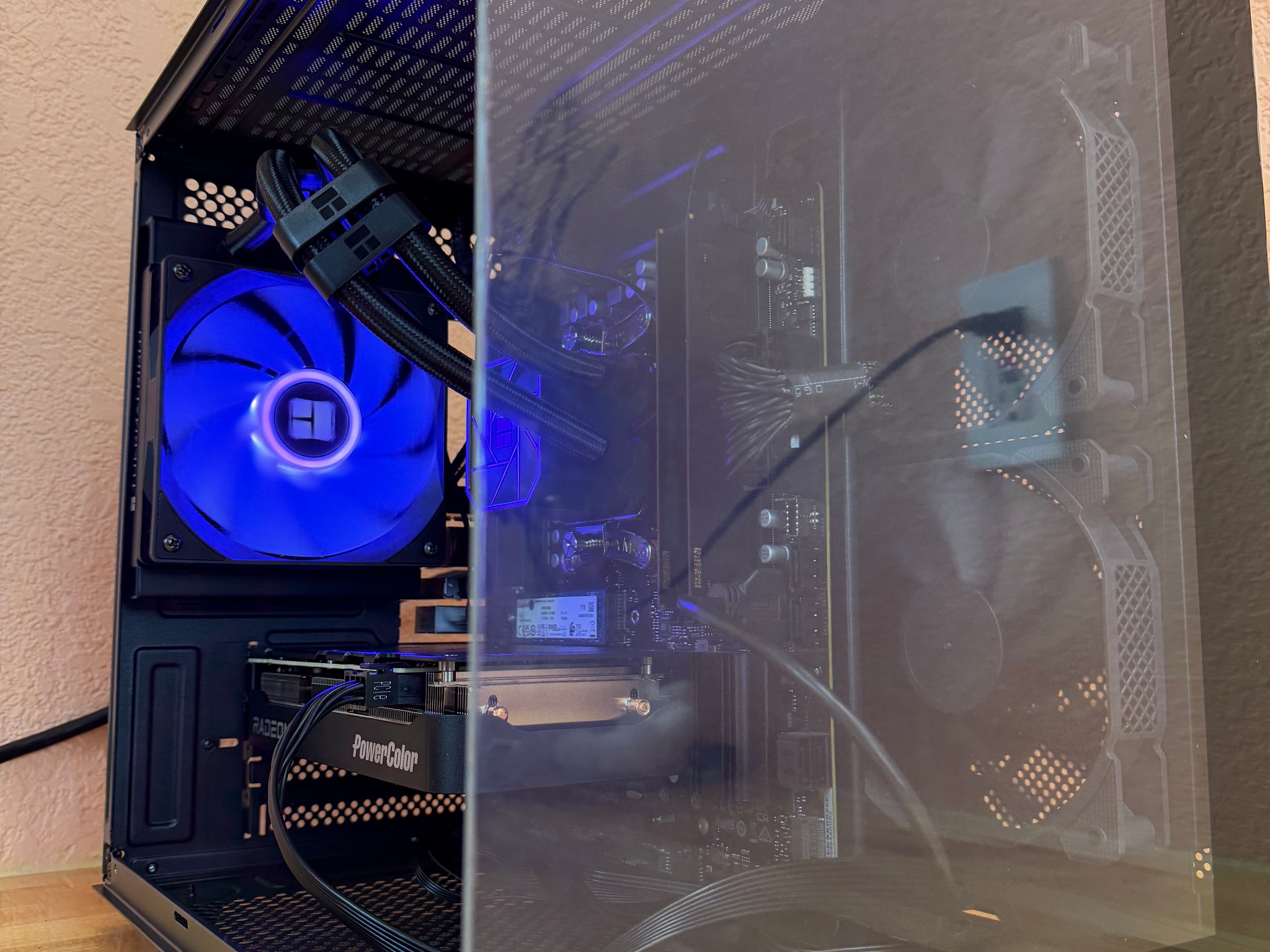 Ryzen 5 9600X + RX 9060 XT 16GB Gaming PC | Dual-Channel DDR5 | 1TB Gen4 NVMe