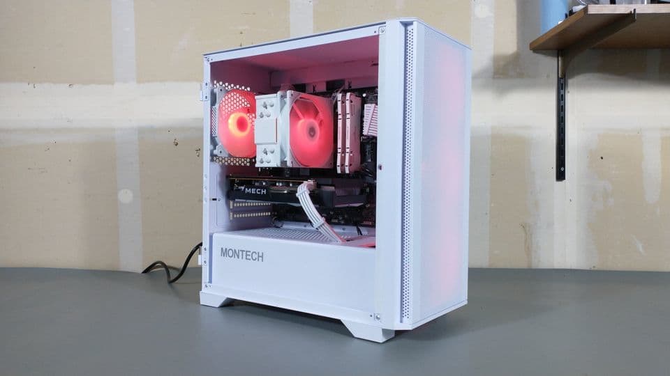 White Mid Range PC Build | Intel i3-12100F | RX 6600 | 16GB DDR4 RAM