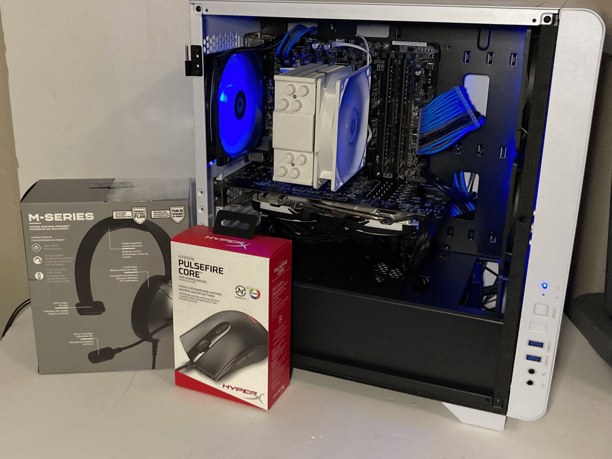 i7-6700/RX 580 4GB Gaming PC Bundle w/ Mouse & Headset