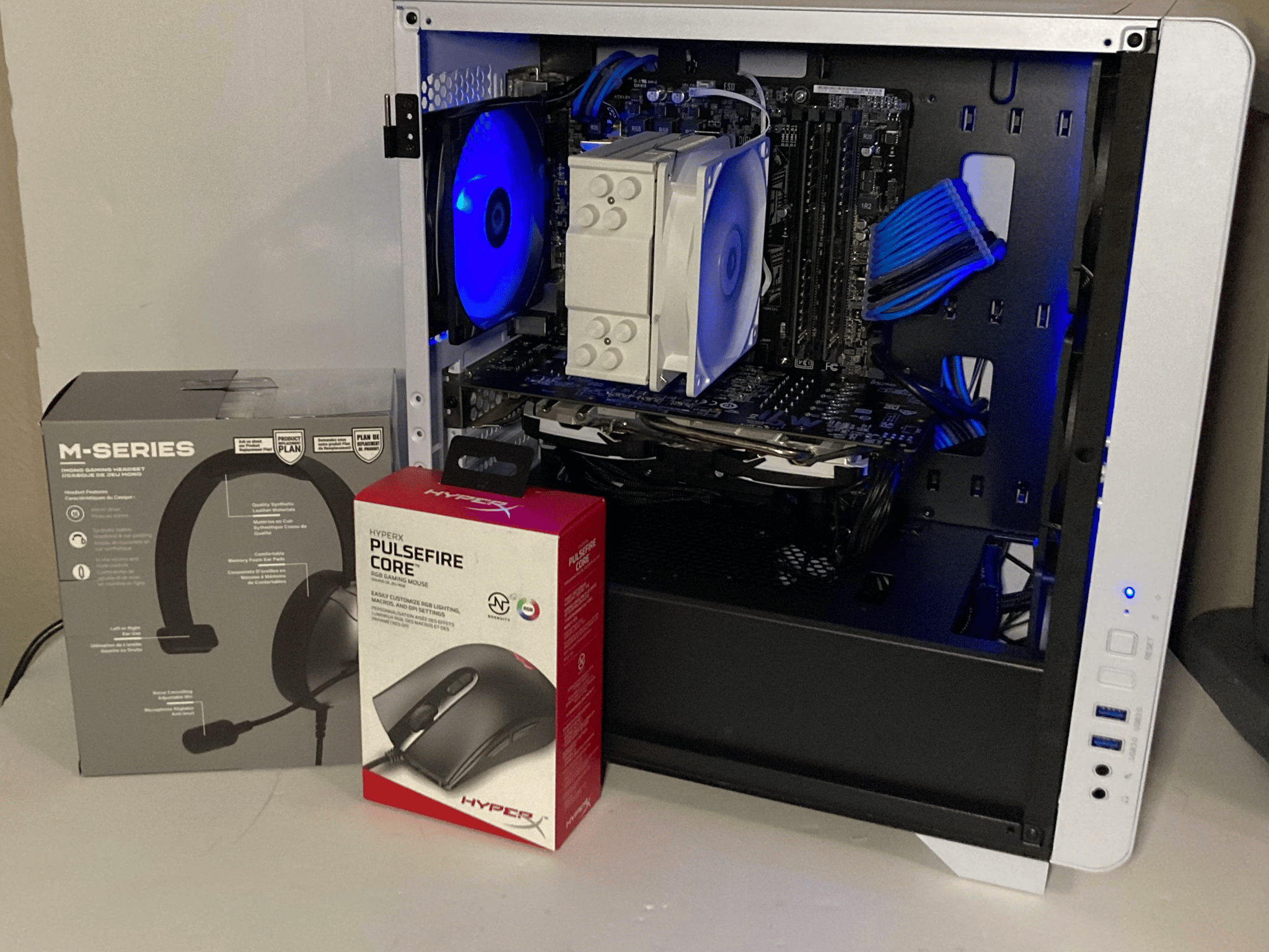 i7-6700/RX 580 4GB Gaming PC Bundle w/ Mouse & Headset